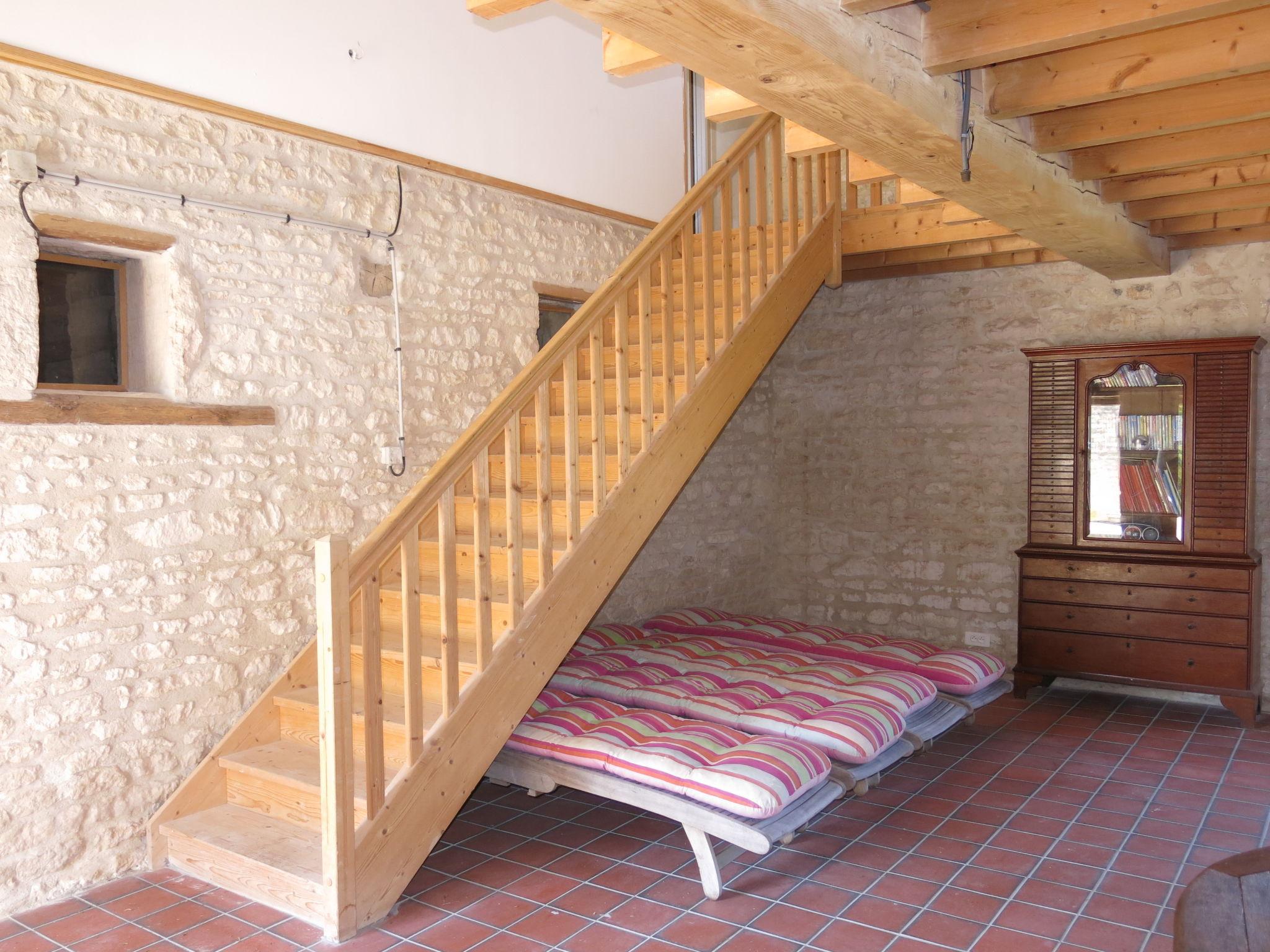 Photo 17 - Maison de 4 chambres à Aumagne avec piscine privée et terrasse