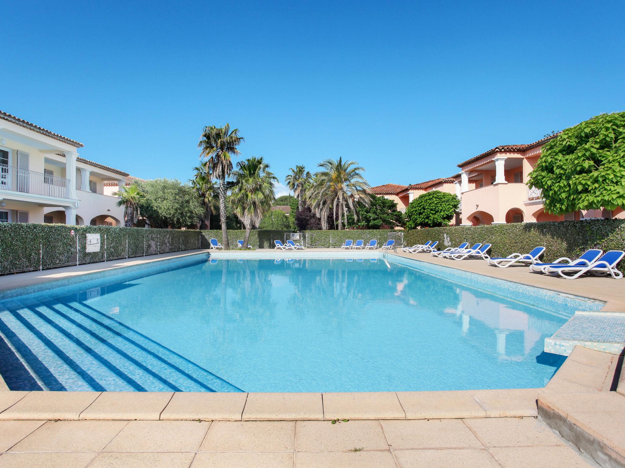 Photo 12 - 2 bedroom Apartment in Grimaud with swimming pool and sea view