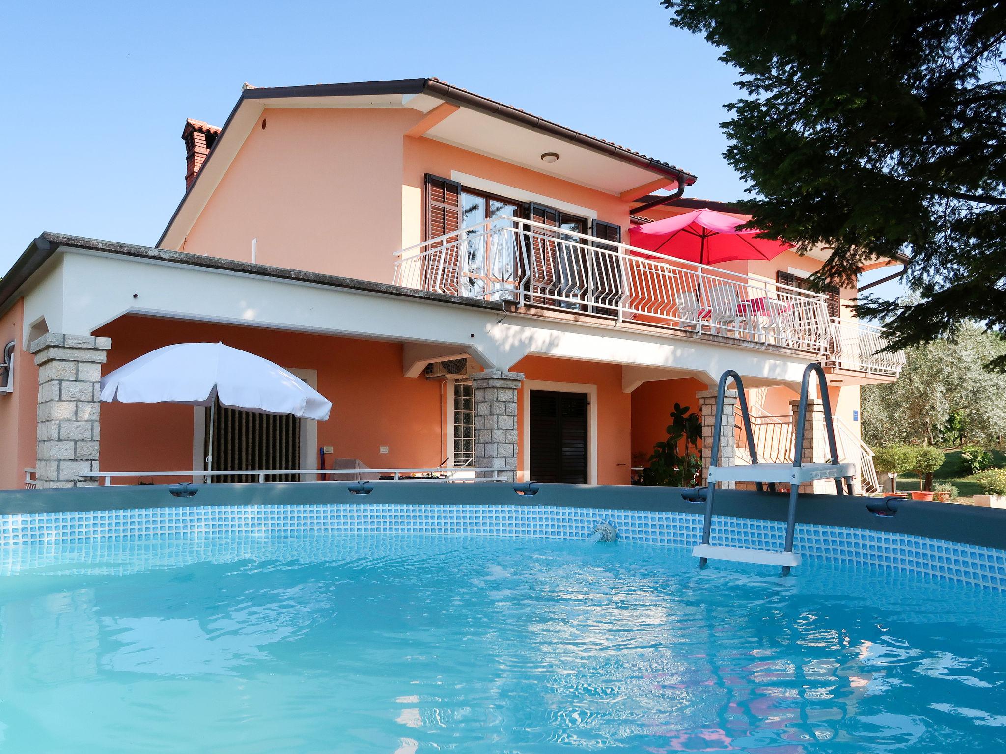 Photo 1 - Appartement de 3 chambres à Sveta Nedelja avec piscine et jardin