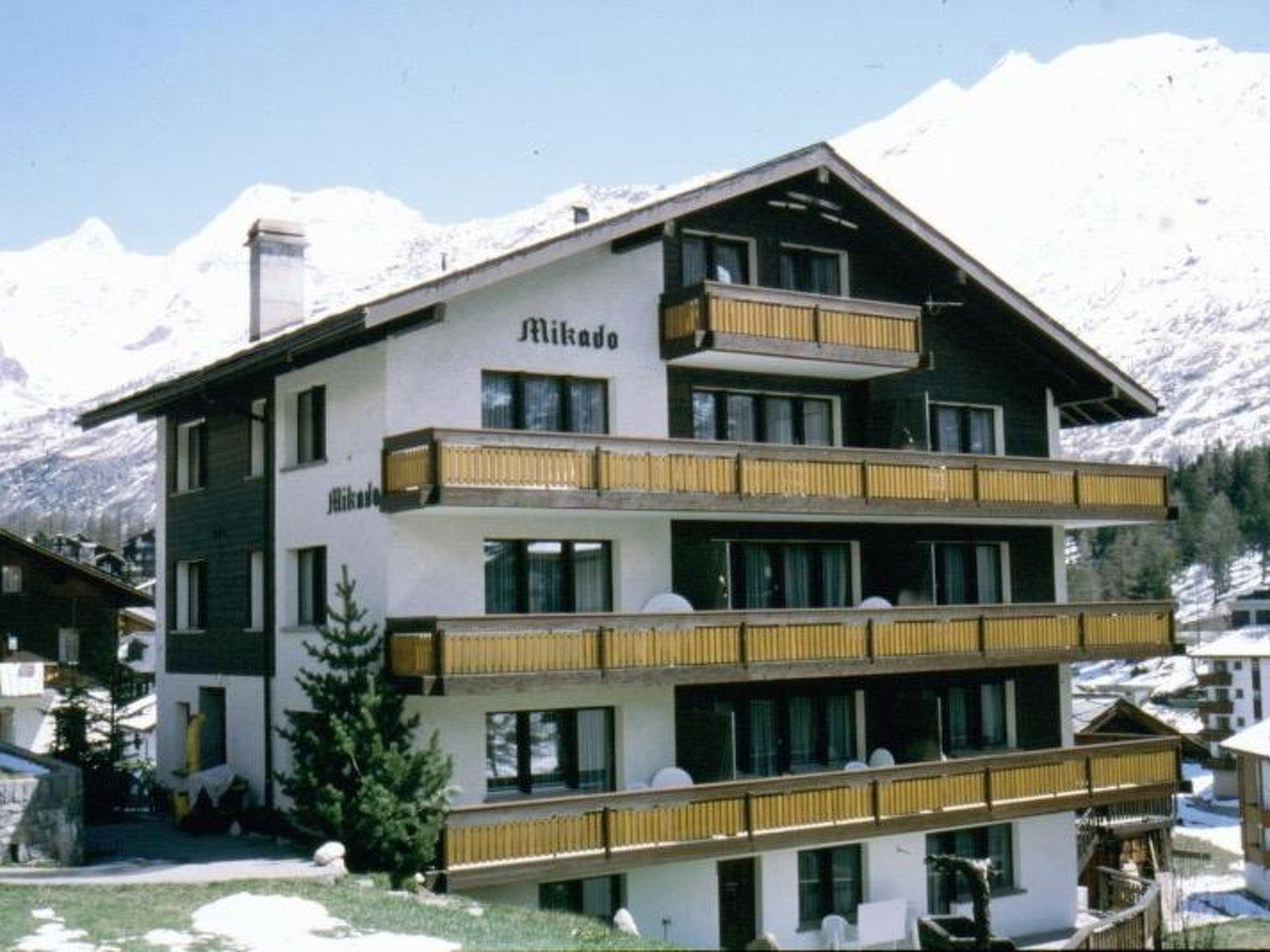 Foto 5 - Apartment mit 1 Schlafzimmer in Saas-Fee