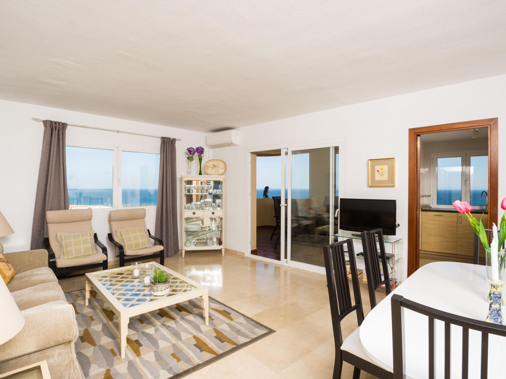 Foto 2 - Apartment mit 2 Schlafzimmern in Estepona mit schwimmbad und blick aufs meer
