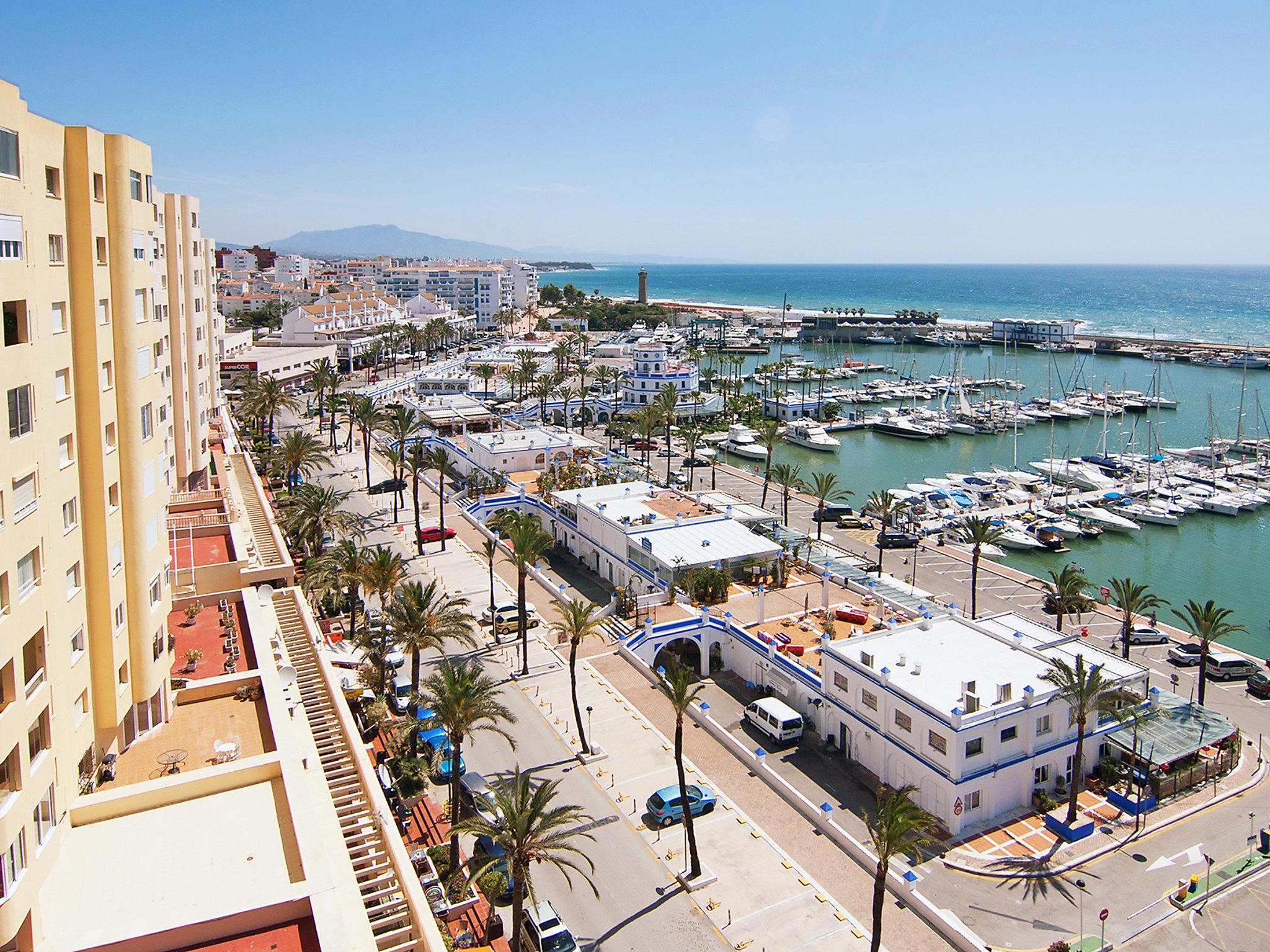 Photo 22 - 2 bedroom Apartment in Estepona with swimming pool and sea view