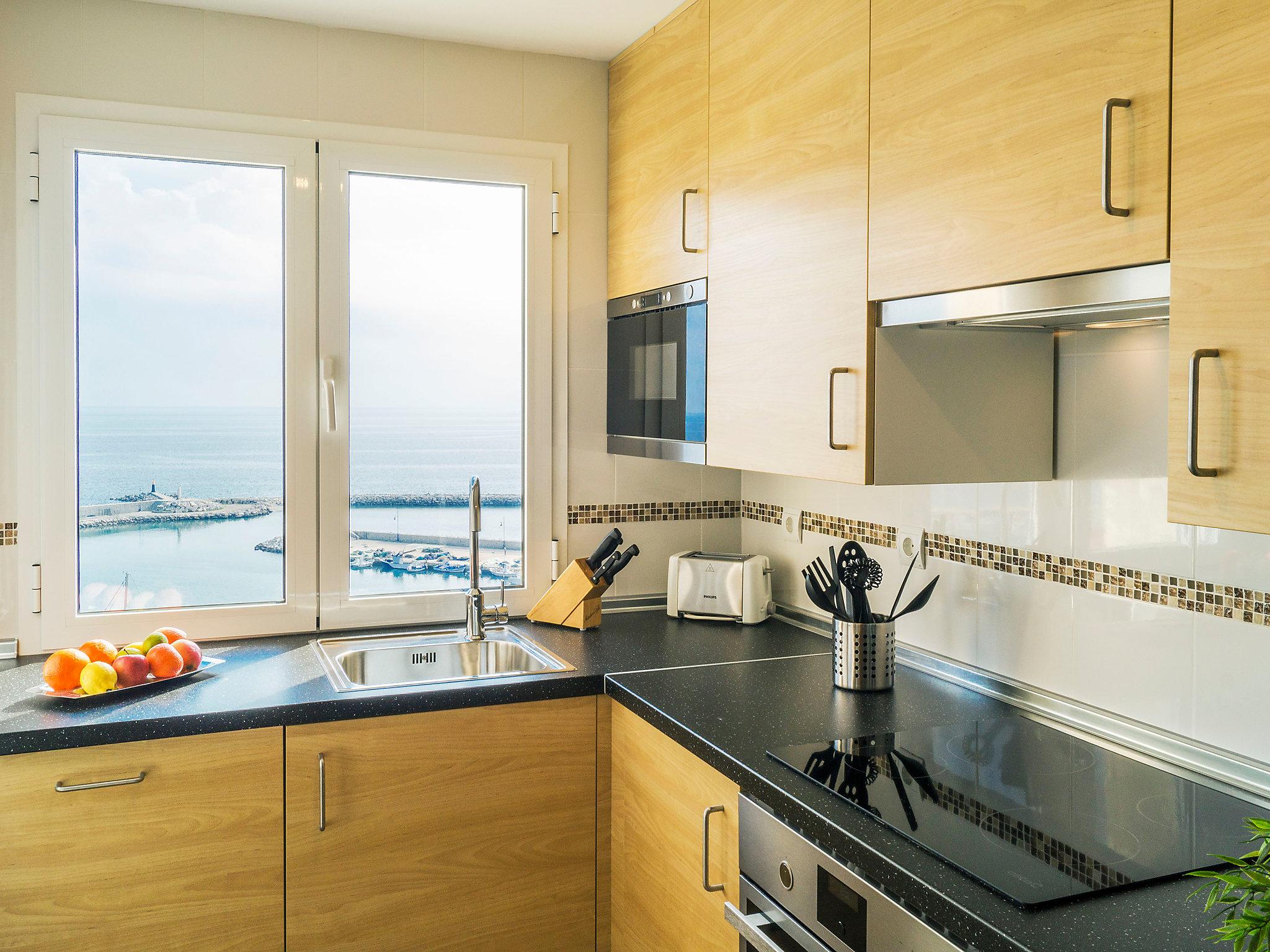 Foto 8 - Apartamento de 2 habitaciones en Estepona con piscina y vistas al mar