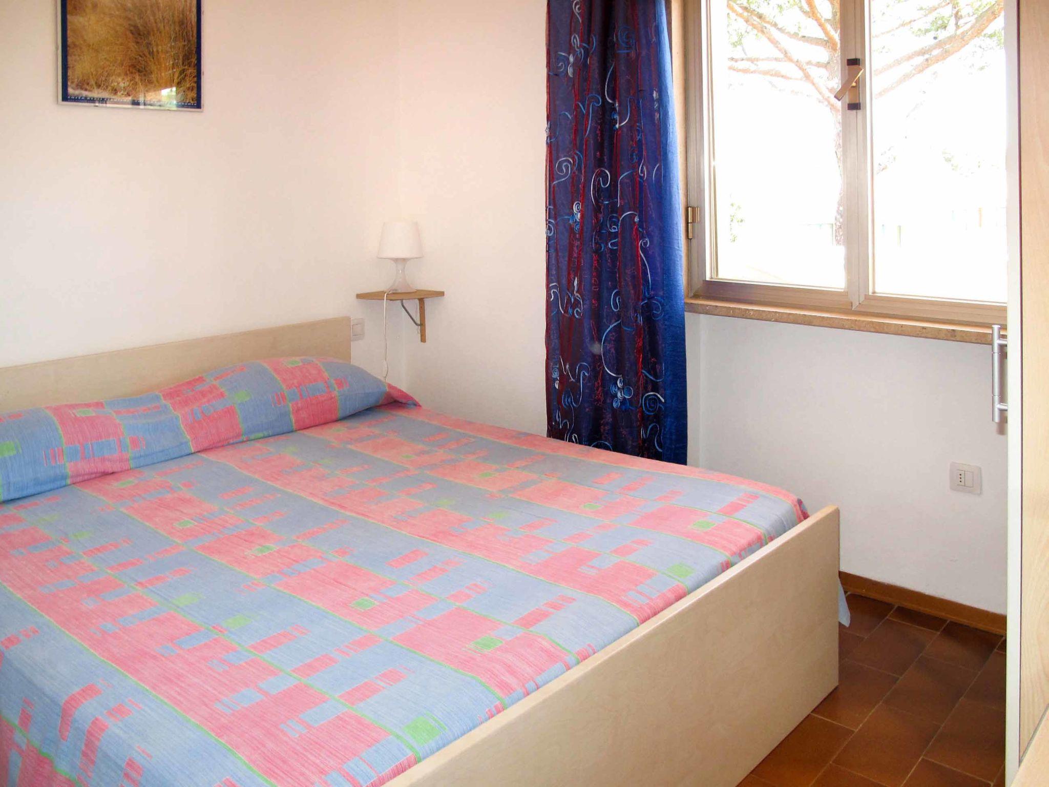 Foto 10 - Apartamento de 2 habitaciones en Cecina con piscina y vistas al mar