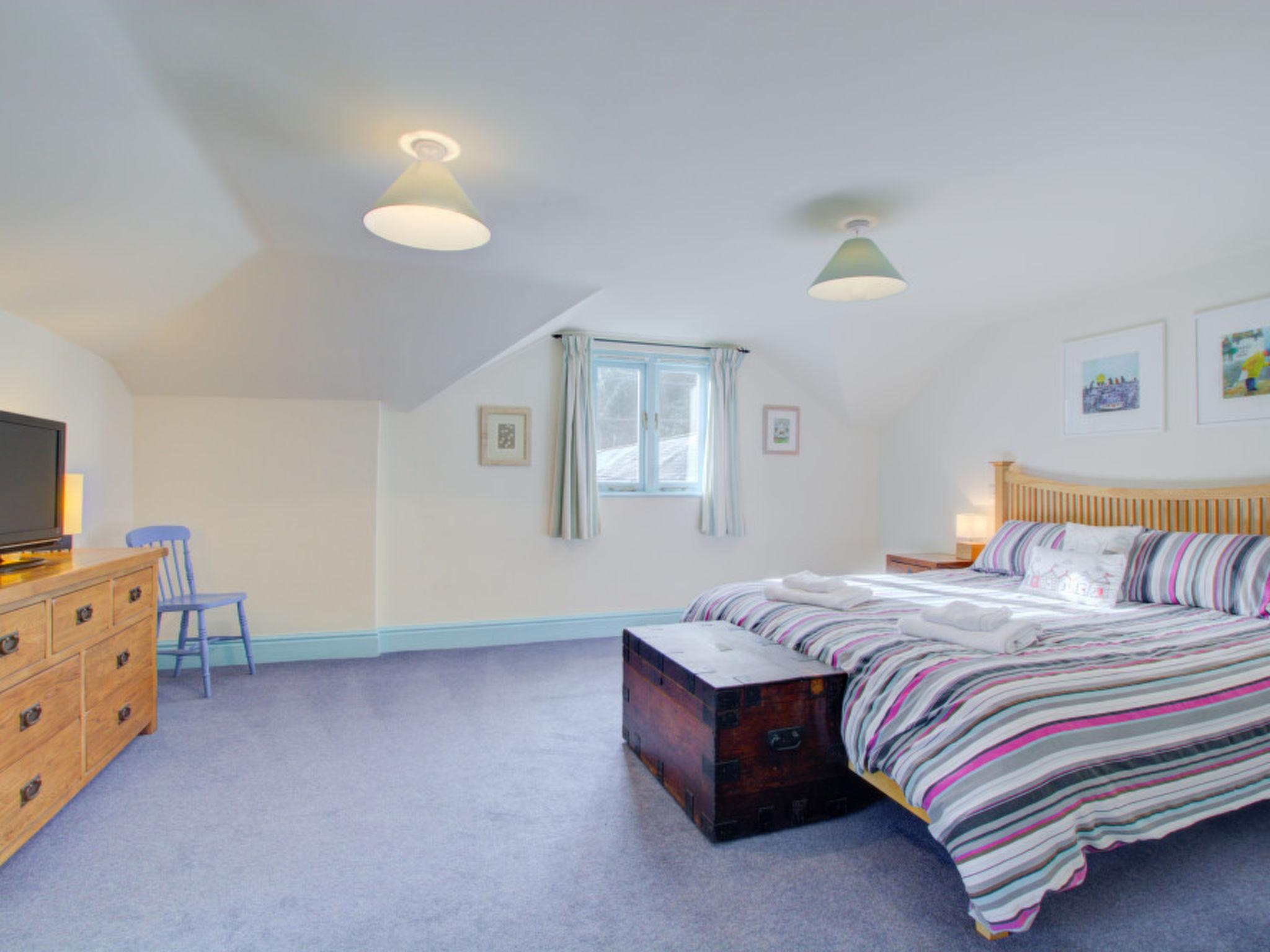 Photo 20 - 3 bedroom House in Padstow with sea view