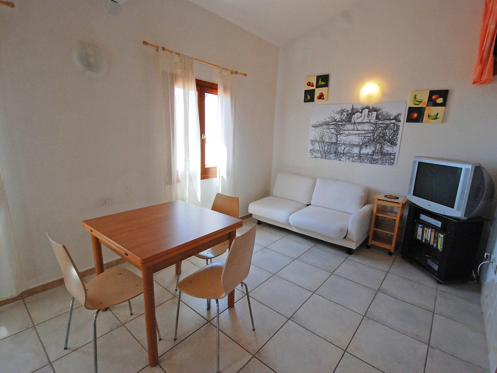 Photo 4 - 2 bedroom Apartment in Muravera with garden