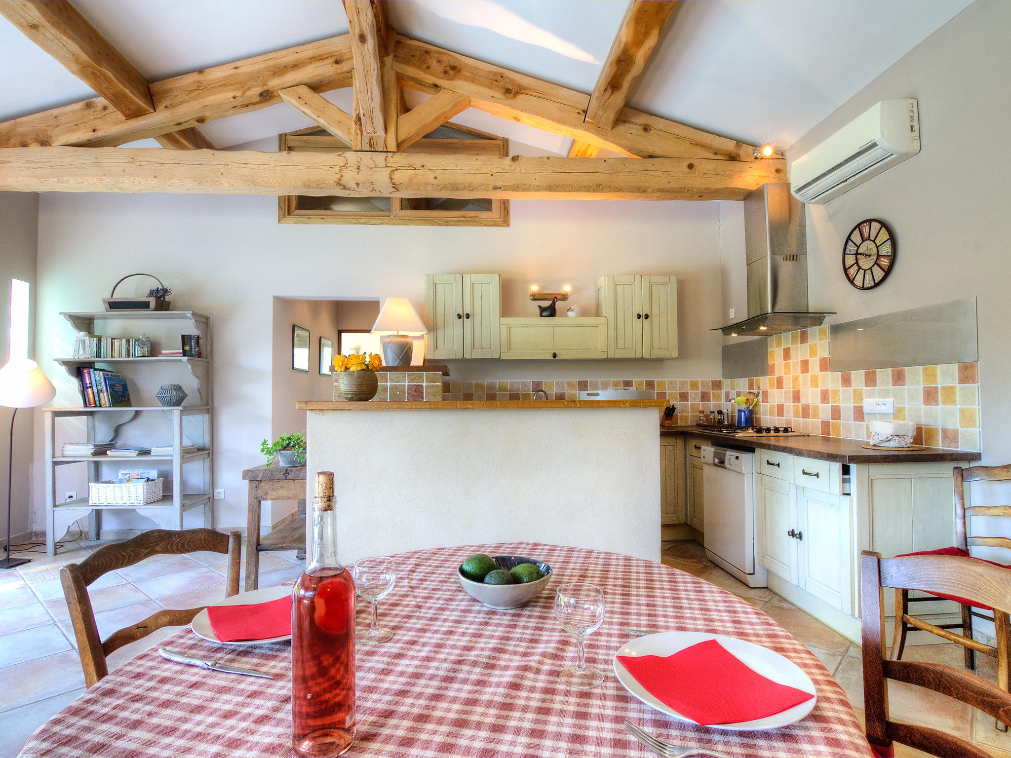 Photo 5 - Maison de 1 chambre à Carpentras avec piscine privée et terrasse