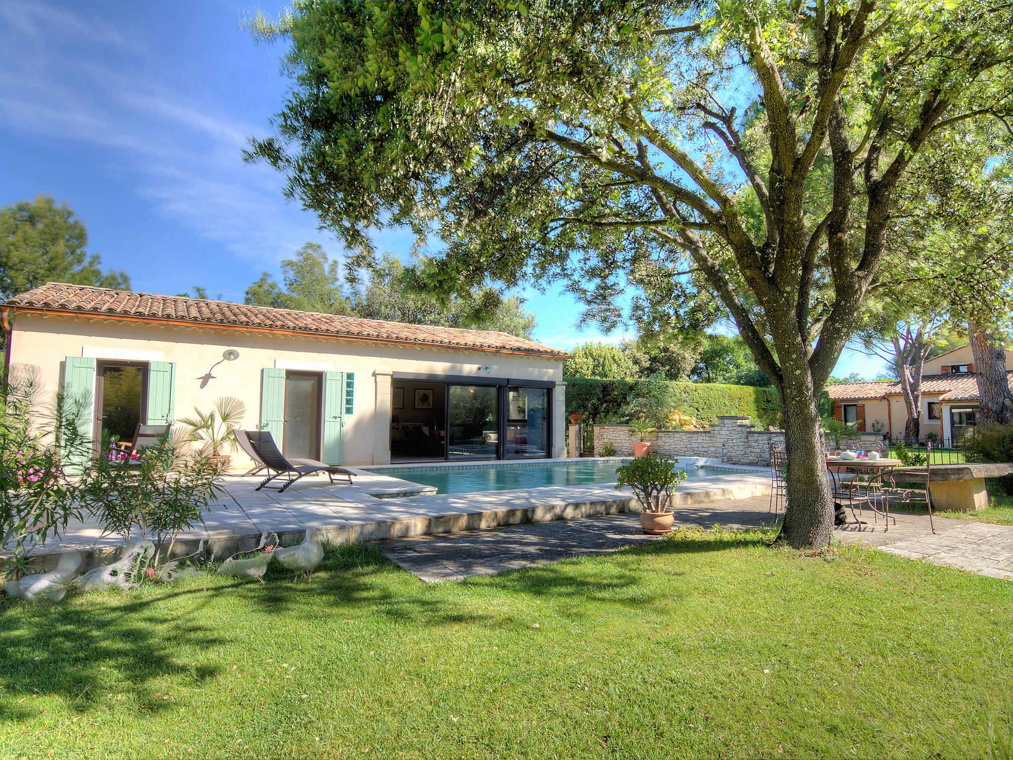 Foto 18 - Casa con 1 camera da letto a Carpentras con piscina privata e terrazza