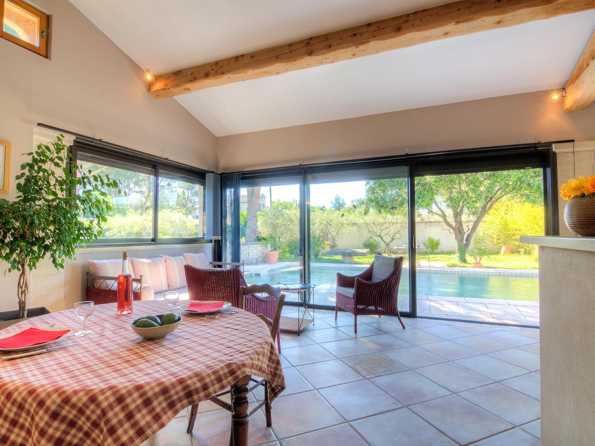 Foto 6 - Casa de 1 quarto em Carpentras com piscina privada e terraço