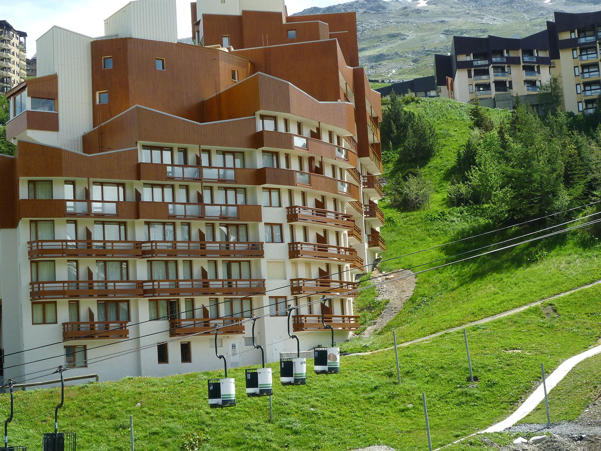 Photo 1 - Appartement de 1 chambre à Les Belleville avec vues sur la montagne