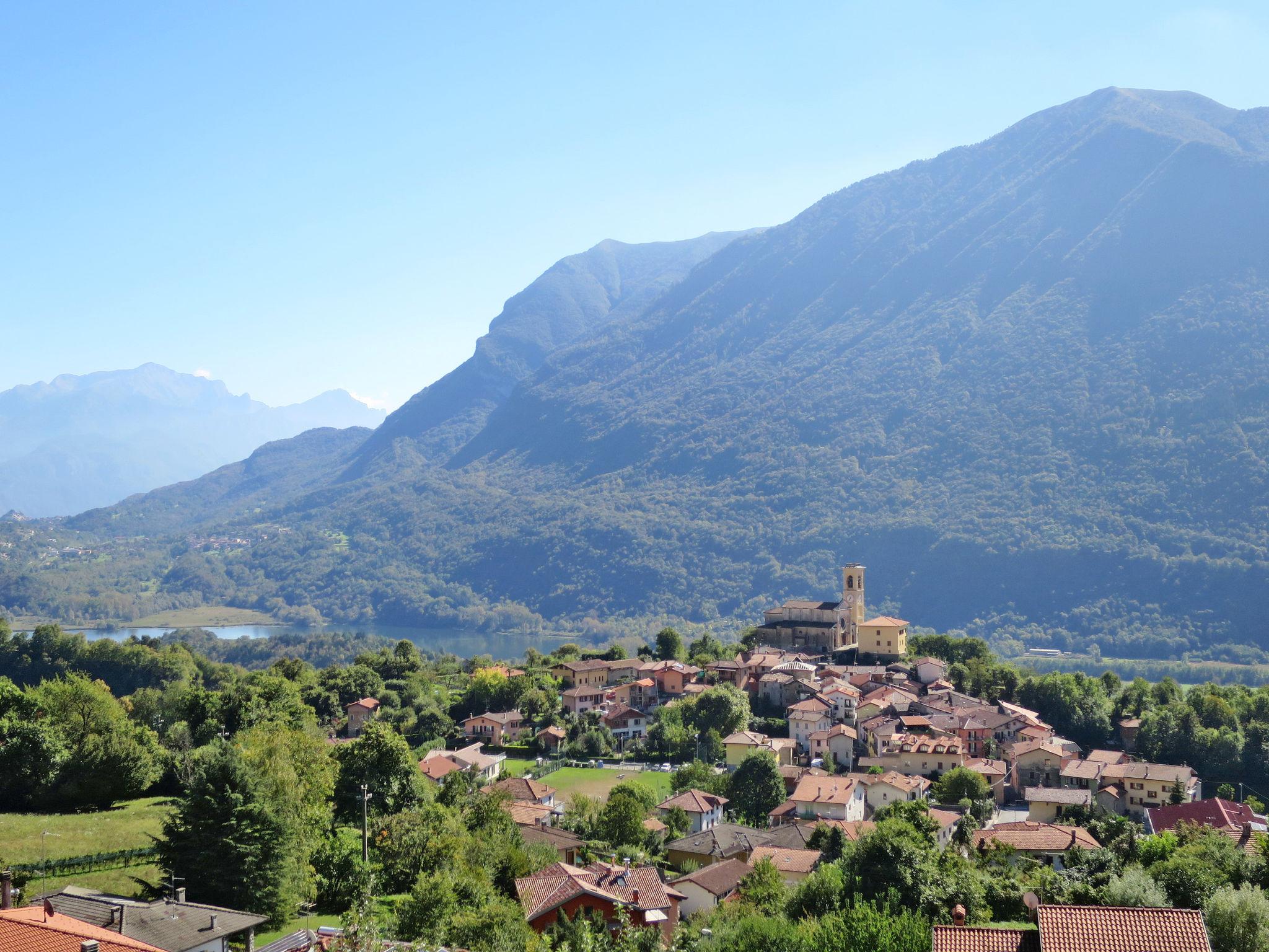 Foto 21 - Appartamento con 2 camere da letto a Corrido con vista sulle montagne