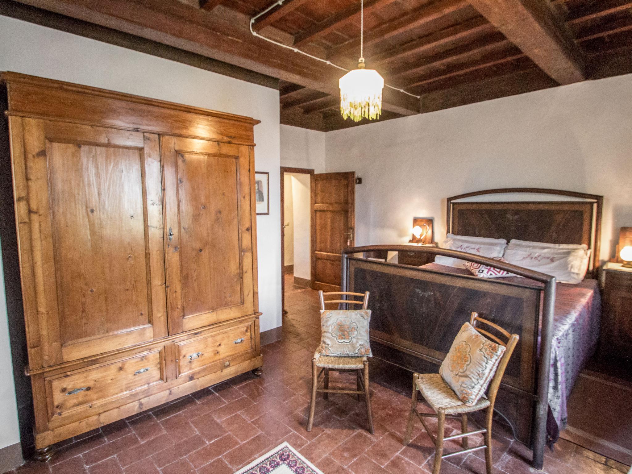 Foto 26 - Casa con 3 camere da letto a Radda in Chianti con giardino e terrazza