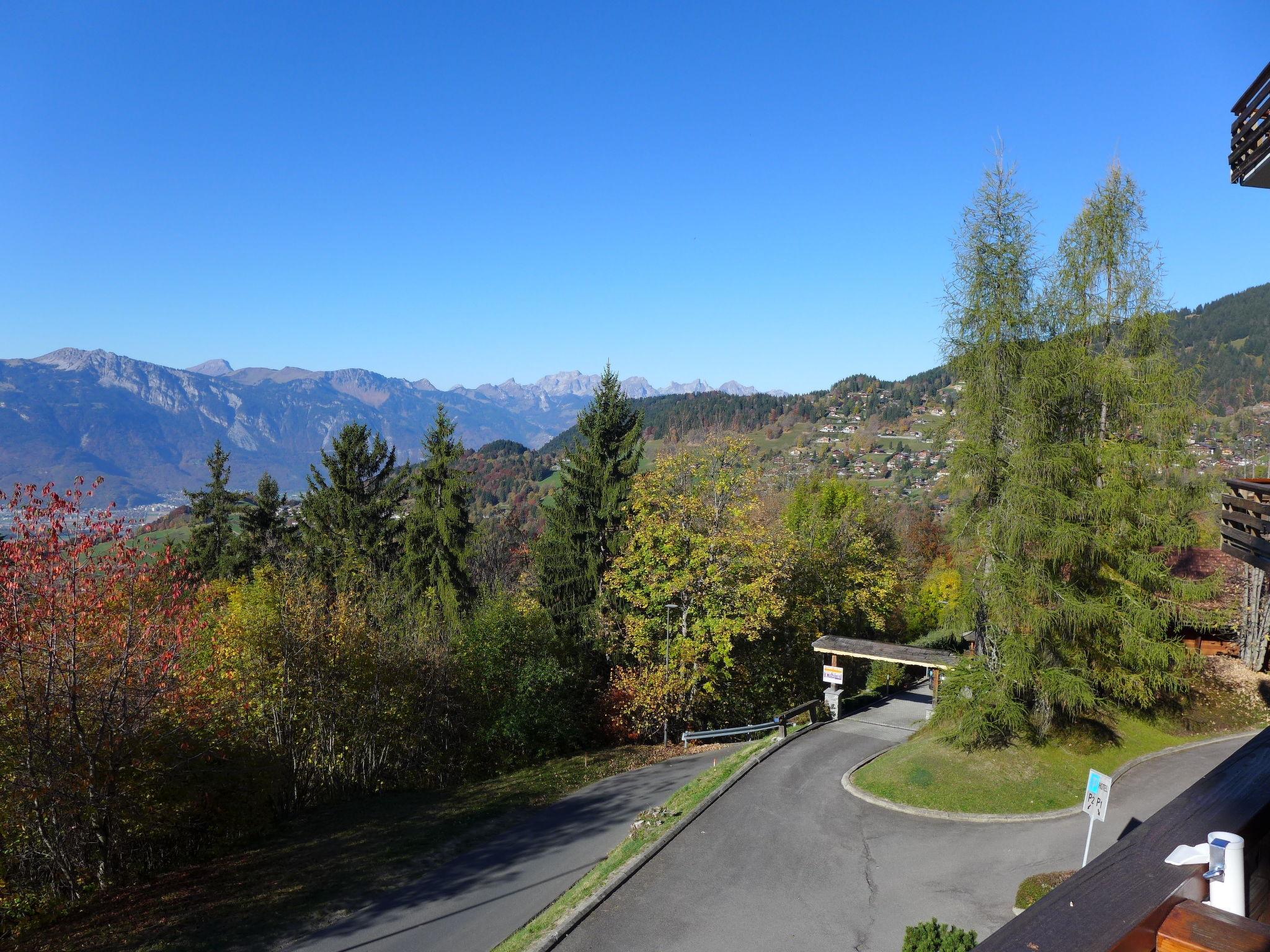 Photo 12 - Appartement de 1 chambre à Ollon avec piscine et vues sur la montagne