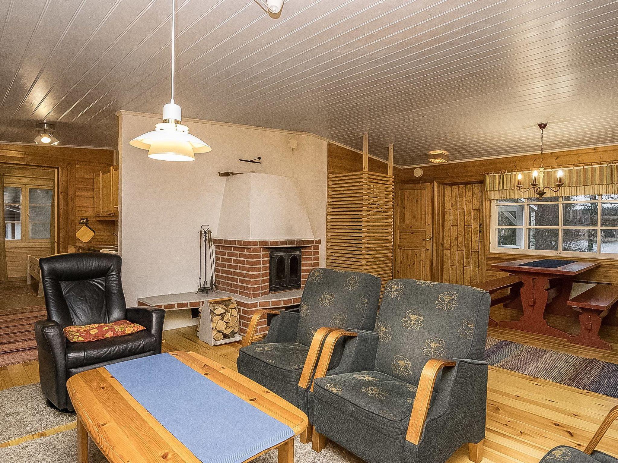 Foto 10 - Casa de 3 quartos em Hameenlinna com sauna