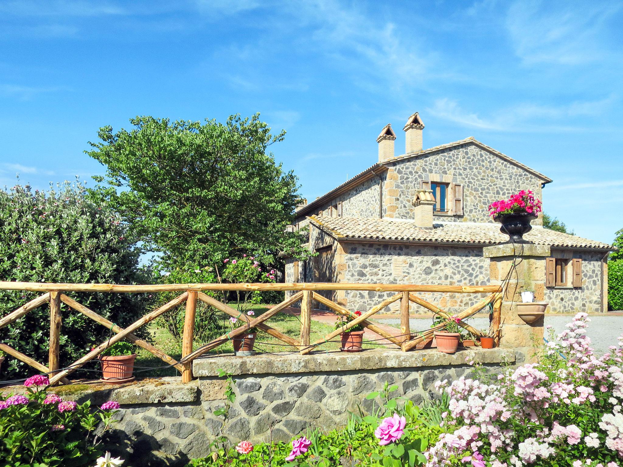 Photo 2 - Maison de 2 chambres à Orvieto avec piscine et jardin