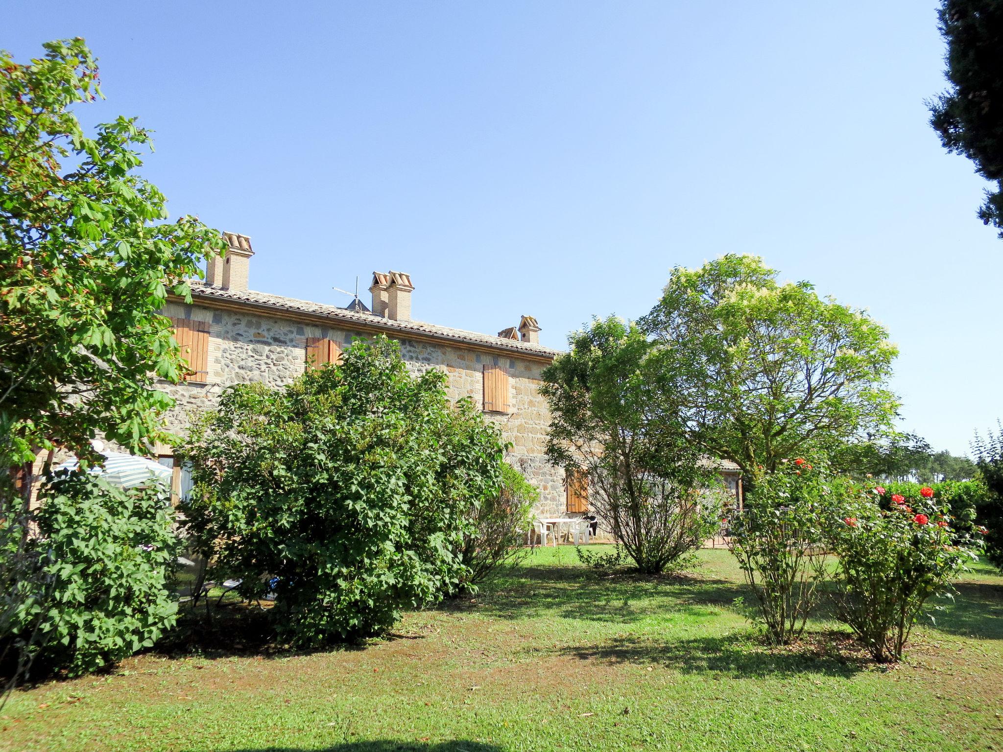 Foto 16 - Casa de 2 quartos em Orvieto com piscina e jardim