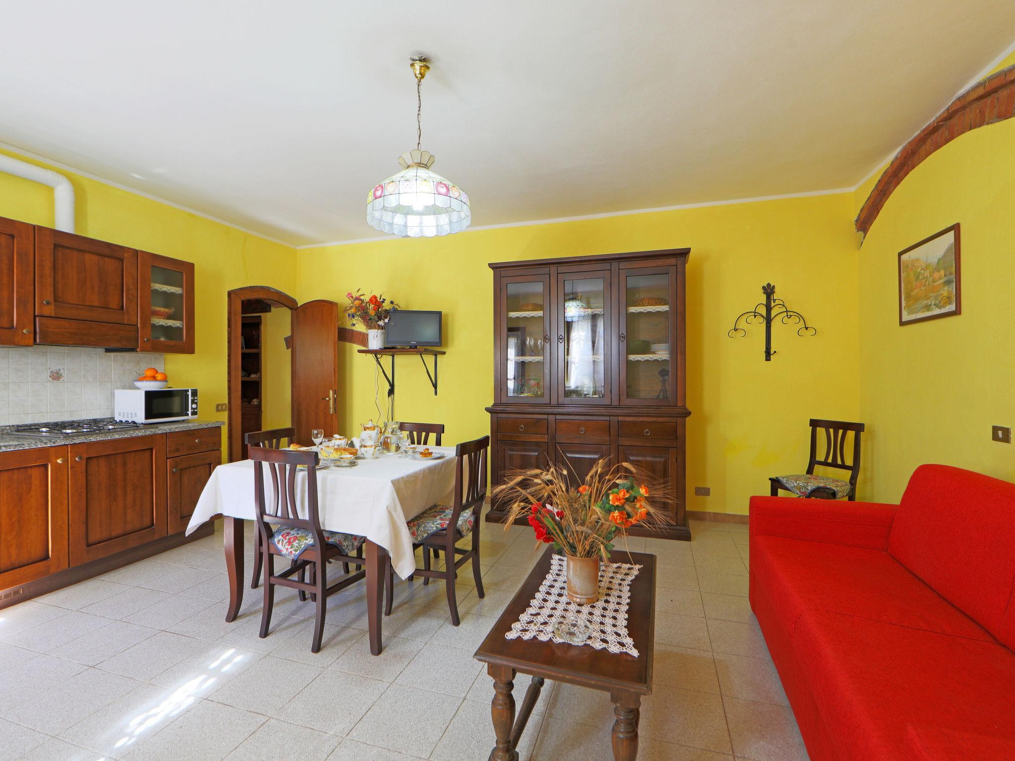 Photo 8 - 1 bedroom Apartment in Montaione with swimming pool and garden