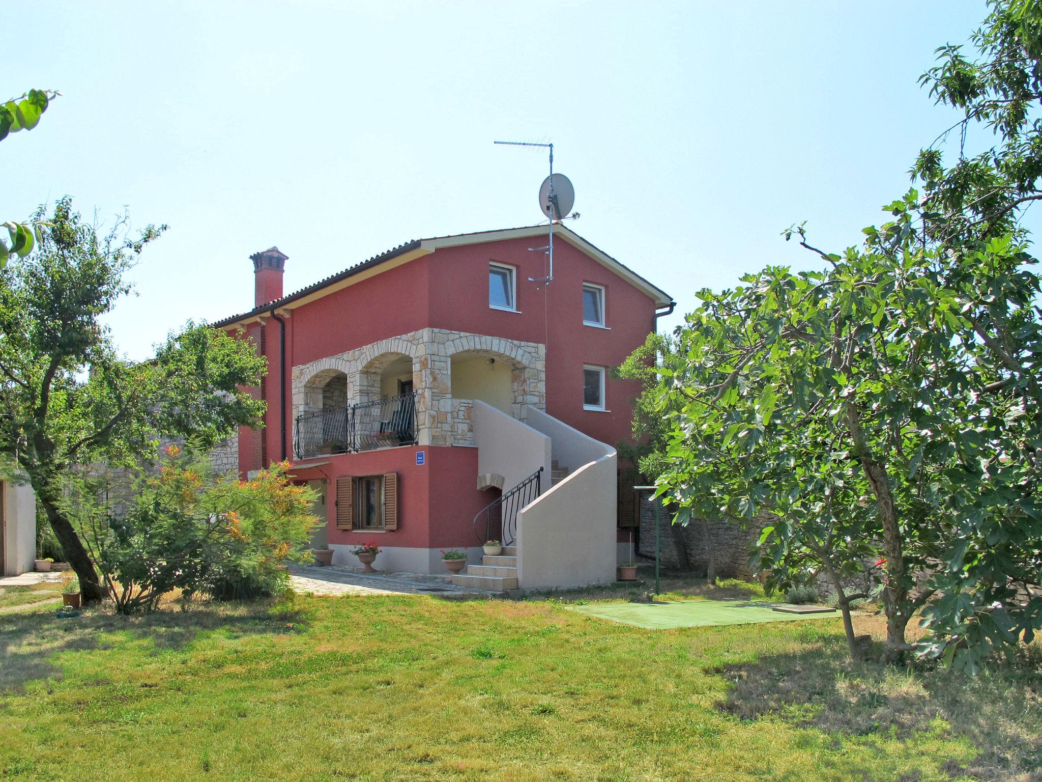 Photo 1 - Maison de 3 chambres à Vodnjan avec terrasse et vues à la mer