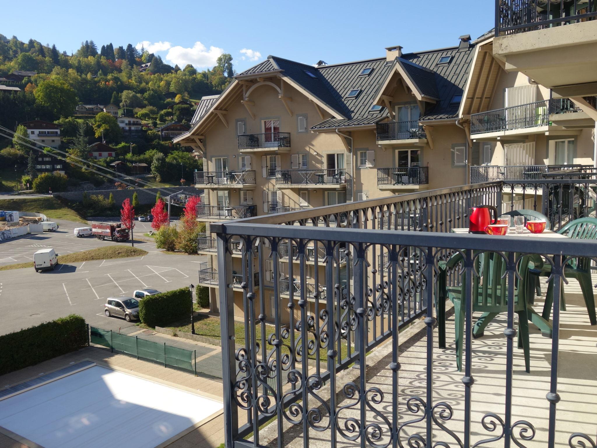 Foto 15 - Apartamento de 2 habitaciones en Saint-Gervais-les-Bains con piscina y vistas a la montaña