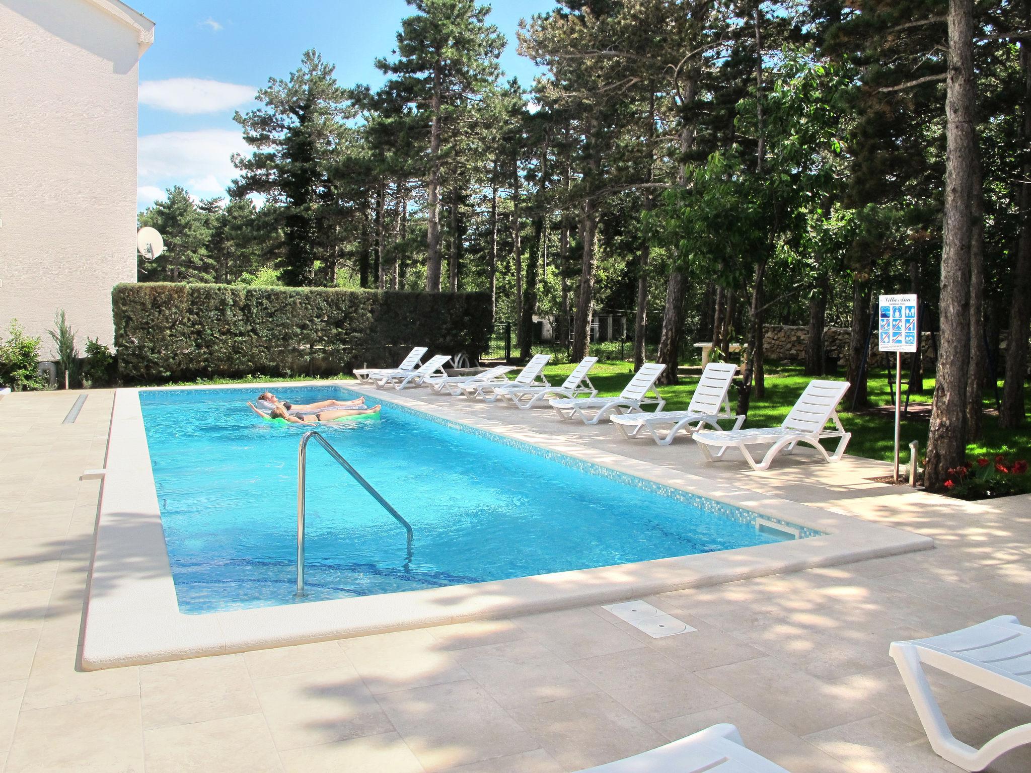 Photo 3 - Appartement de 1 chambre à Crikvenica avec piscine et jardin