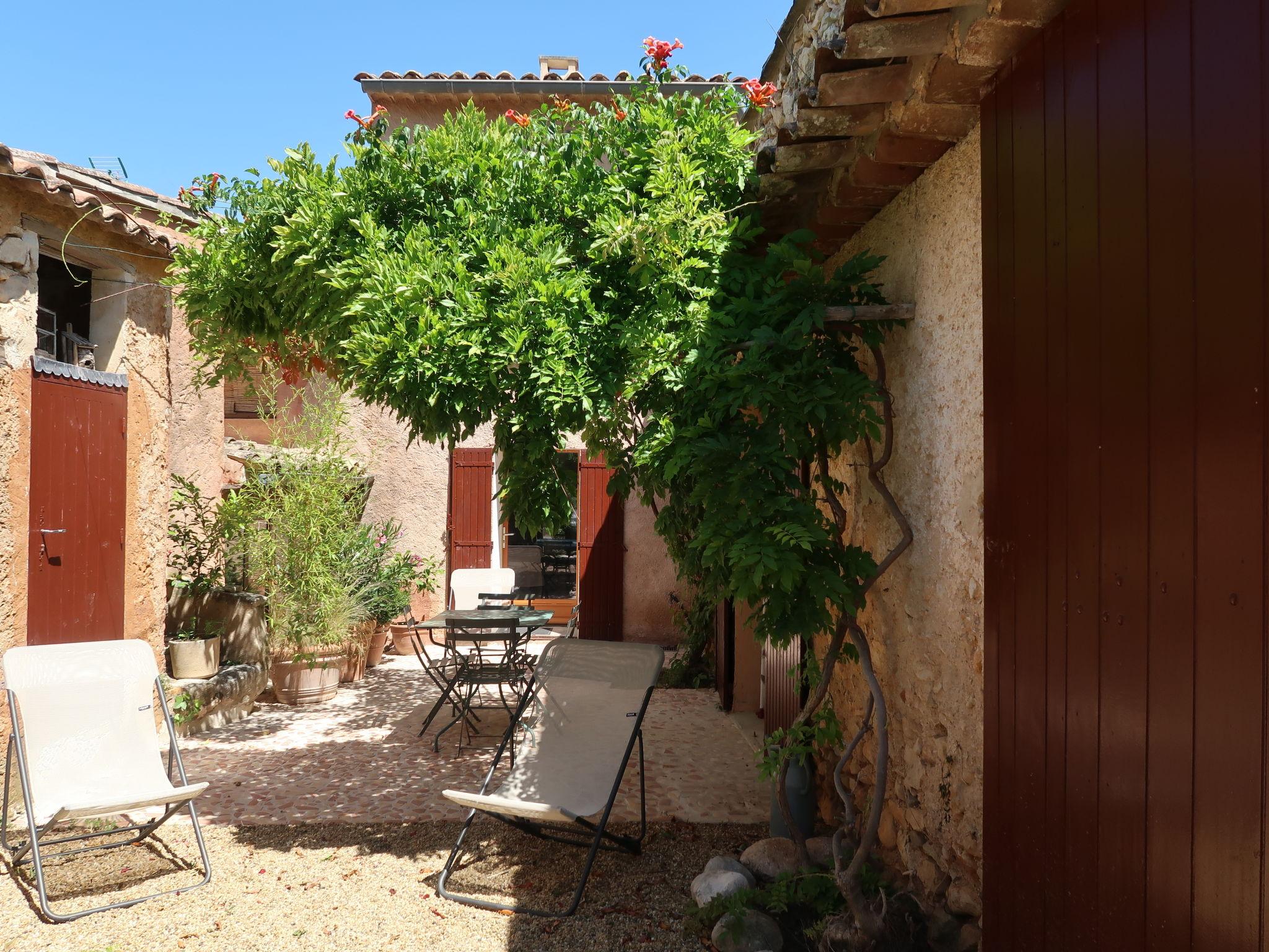 Foto 9 - Casa con 1 camera da letto a Saint-Saturnin-lès-Apt con giardino e terrazza