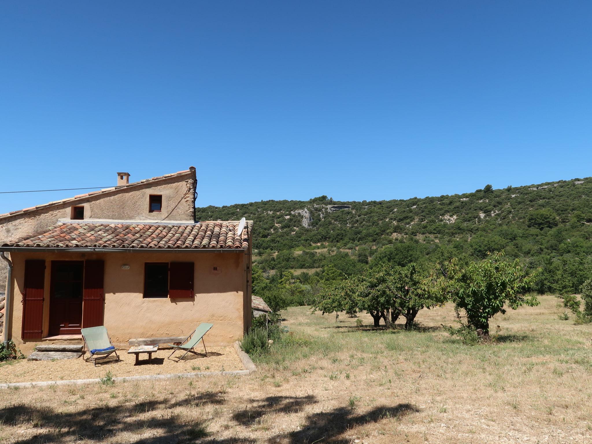 Photo 13 - 1 bedroom House in Saint-Saturnin-lès-Apt with terrace