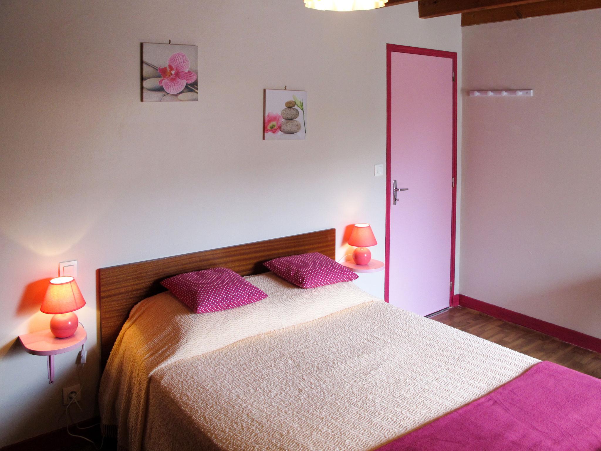 Foto 7 - Casa con 2 camere da letto a Matignon con giardino e vista mare