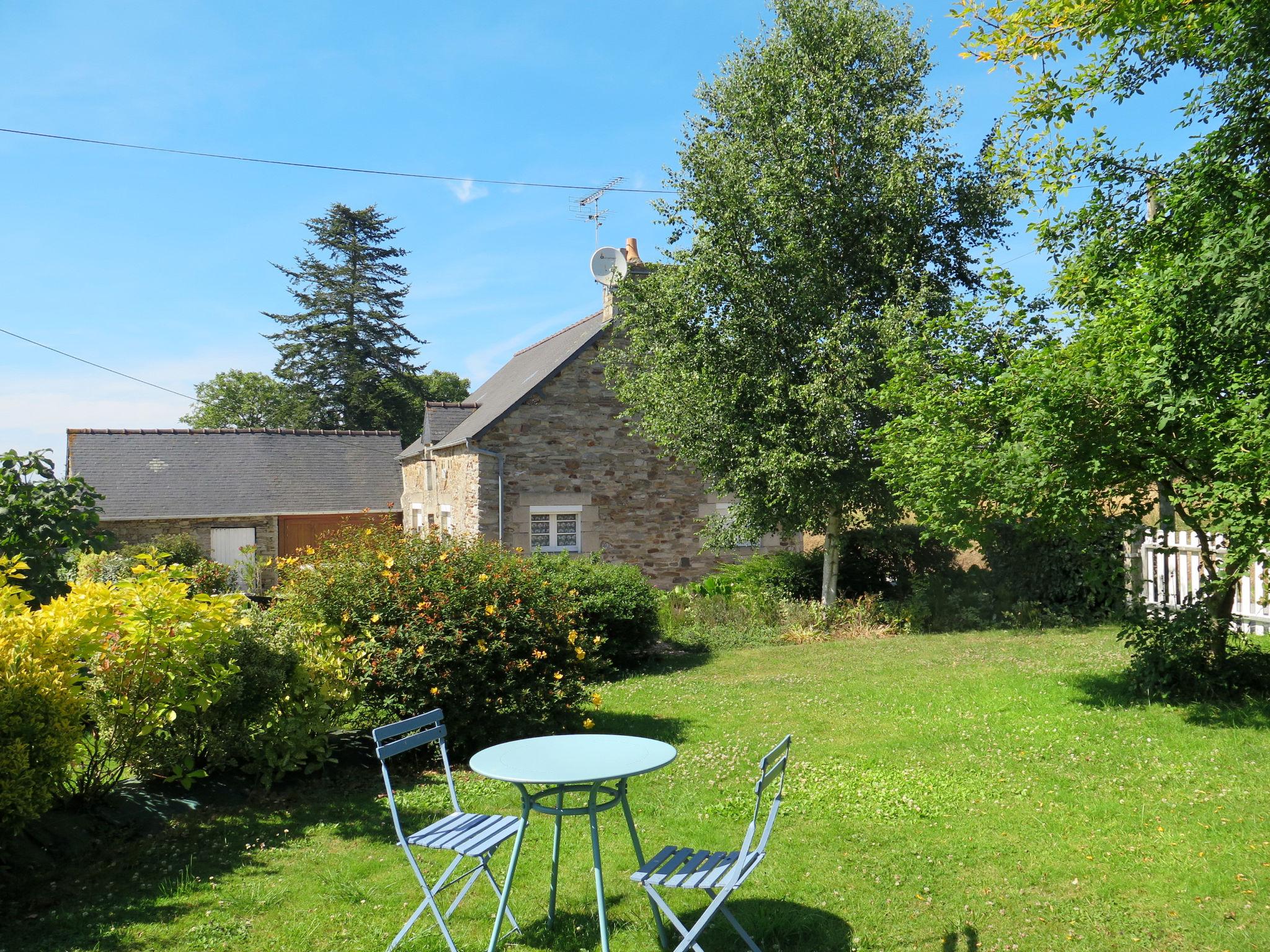 Foto 3 - Haus mit 2 Schlafzimmern in Matignon mit garten und blick aufs meer