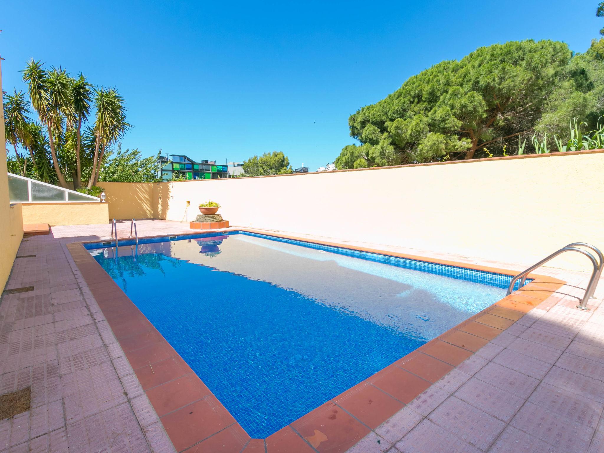 Photo 15 - 2 bedroom Apartment in Roses with swimming pool and terrace