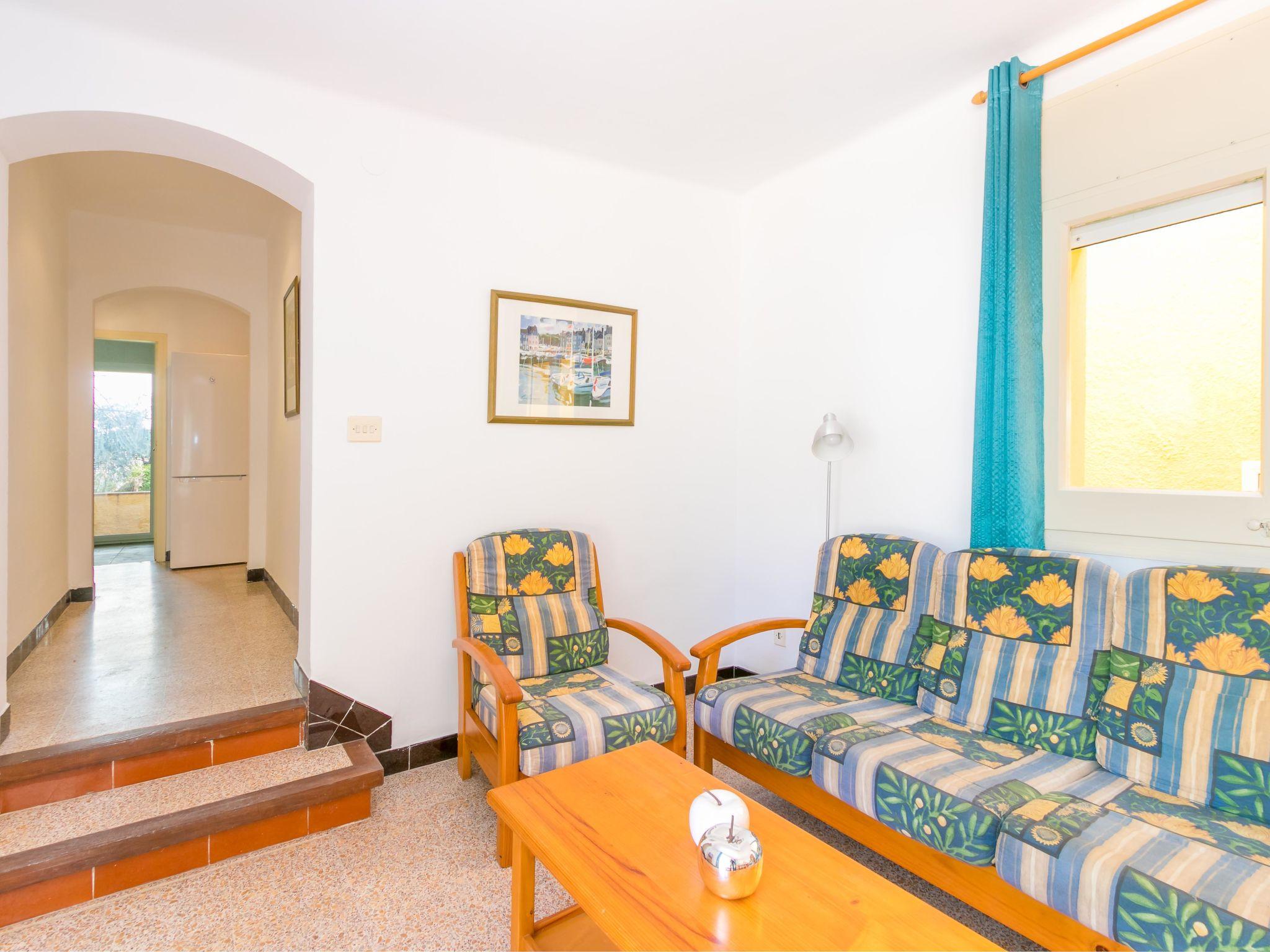 Photo 8 - 3 bedroom Apartment in Roses with swimming pool and sea view