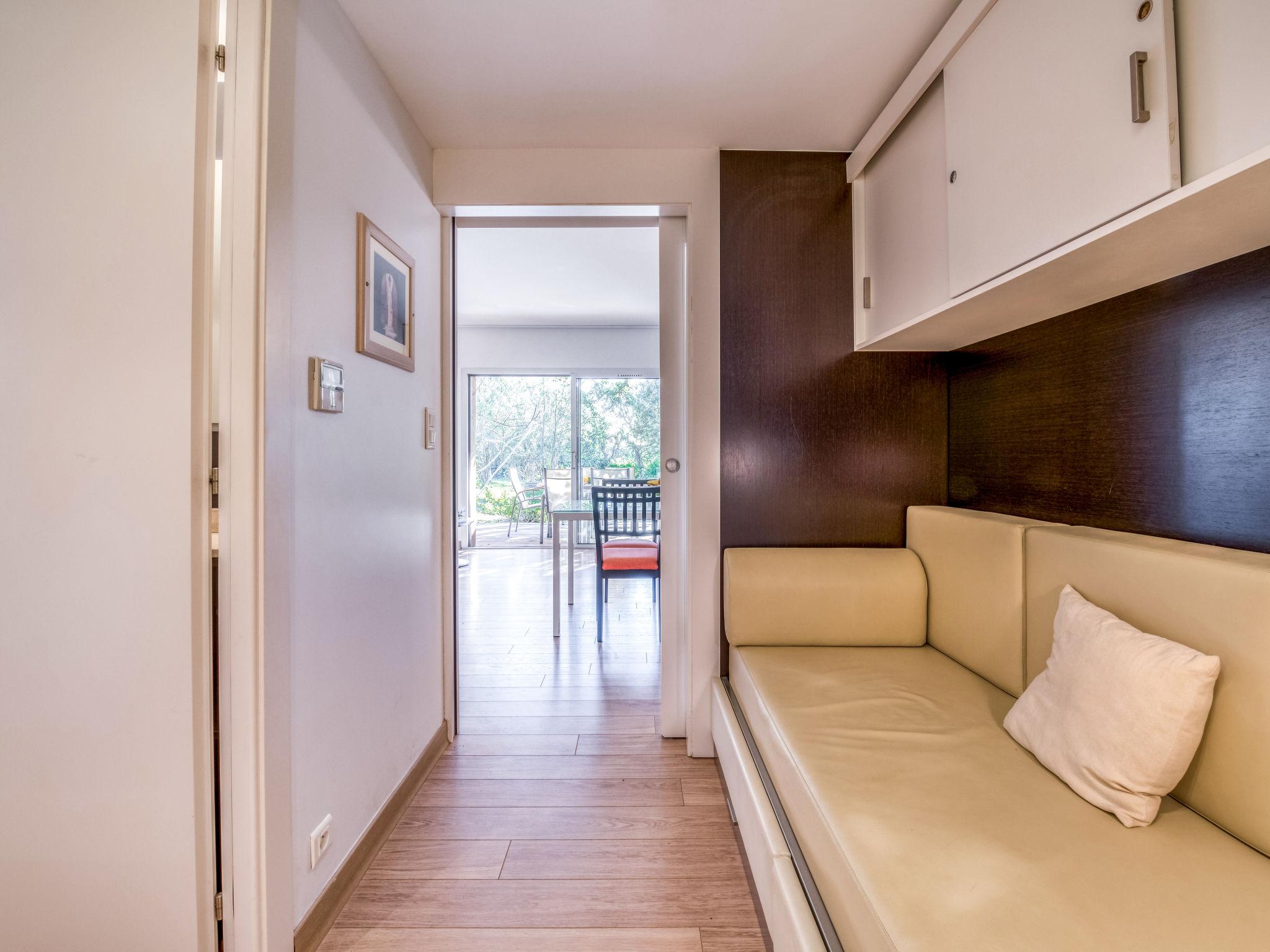 Foto 9 - Apartamento de 2 quartos em Porto-Vecchio com piscina e jardim