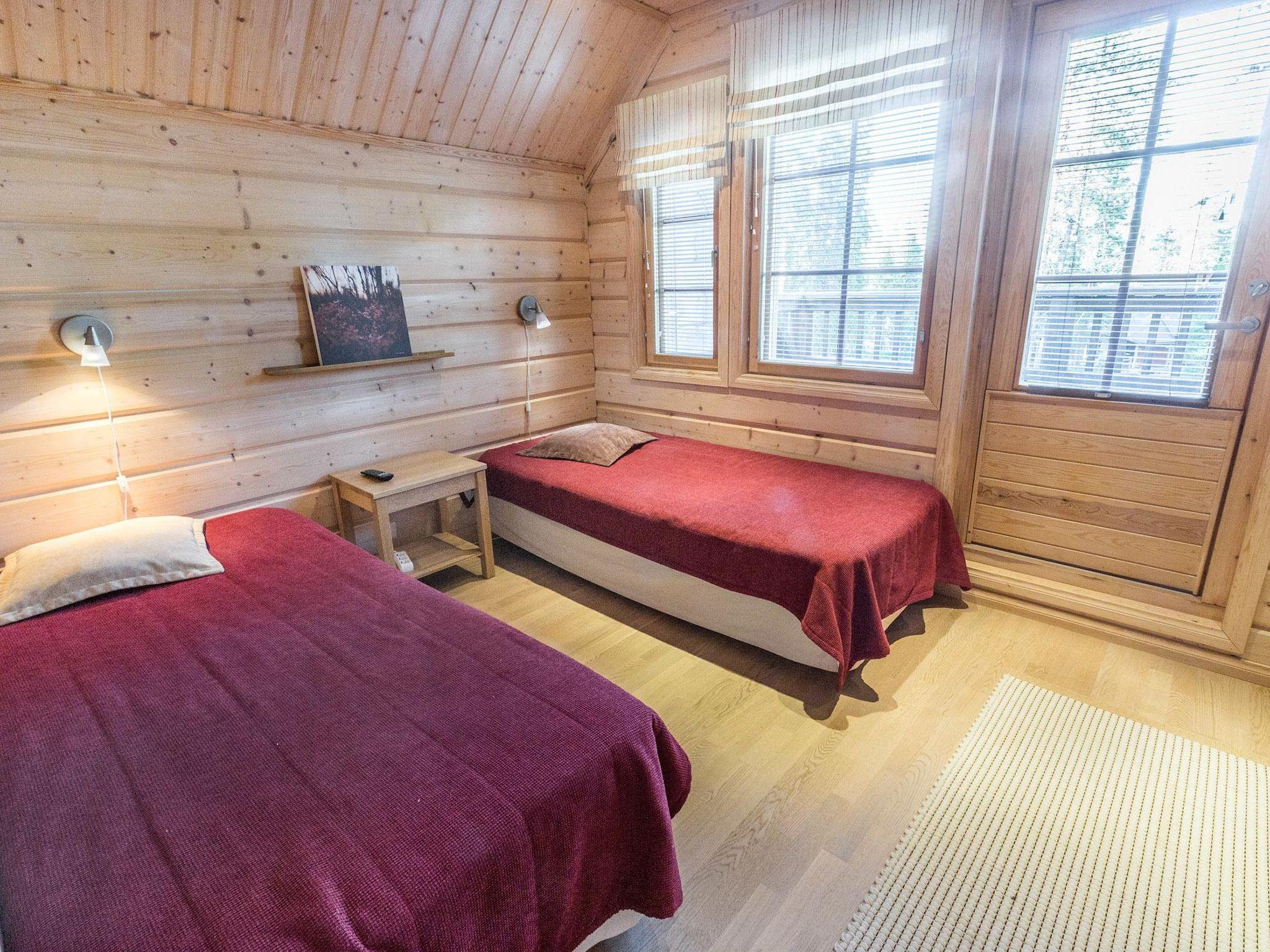 Foto 23 - Casa de 4 habitaciones en Kolari con sauna y vistas a la montaña