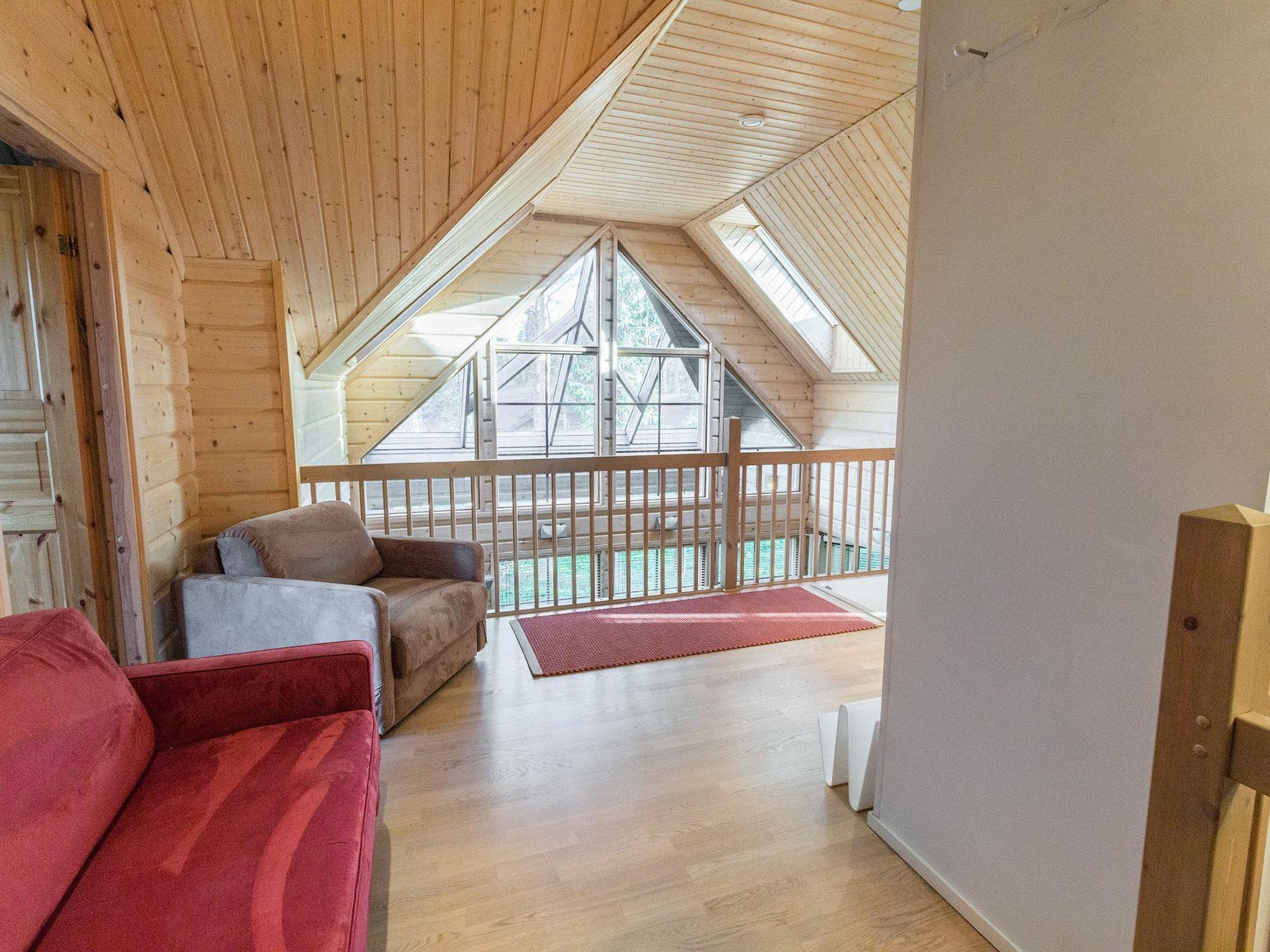 Foto 20 - Casa de 4 habitaciones en Kolari con sauna y vistas a la montaña