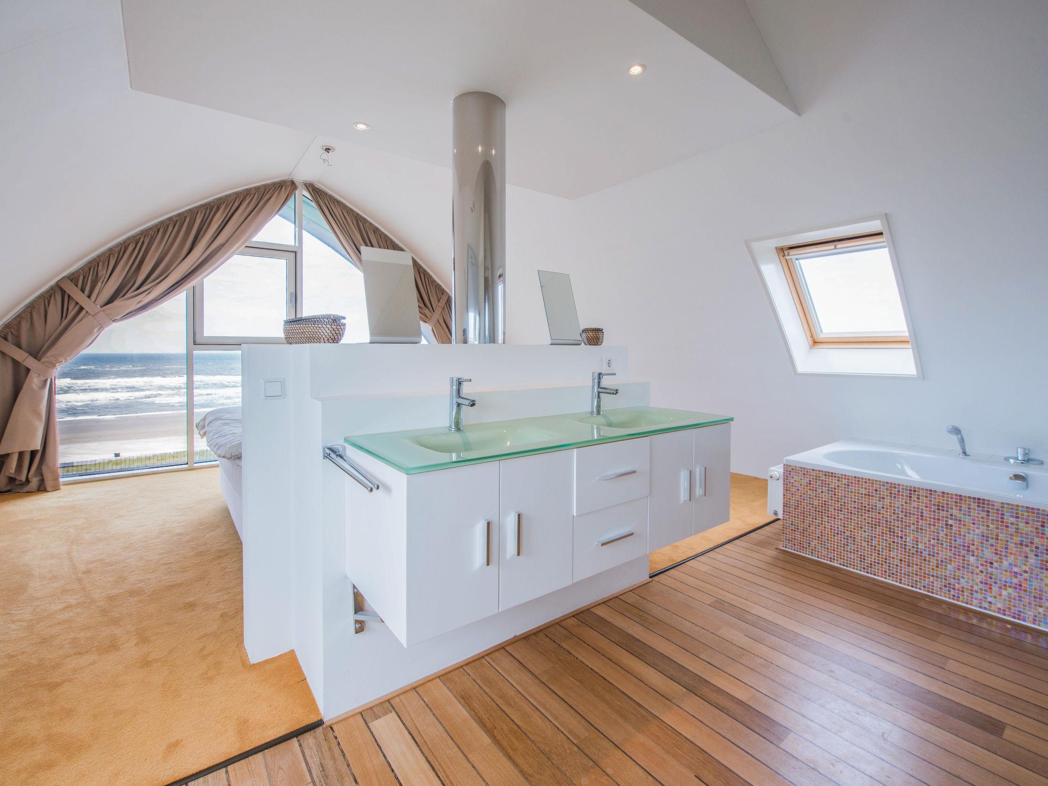 Photo 6 - Appartement de 3 chambres à Egmond aan Zee avec vues à la mer