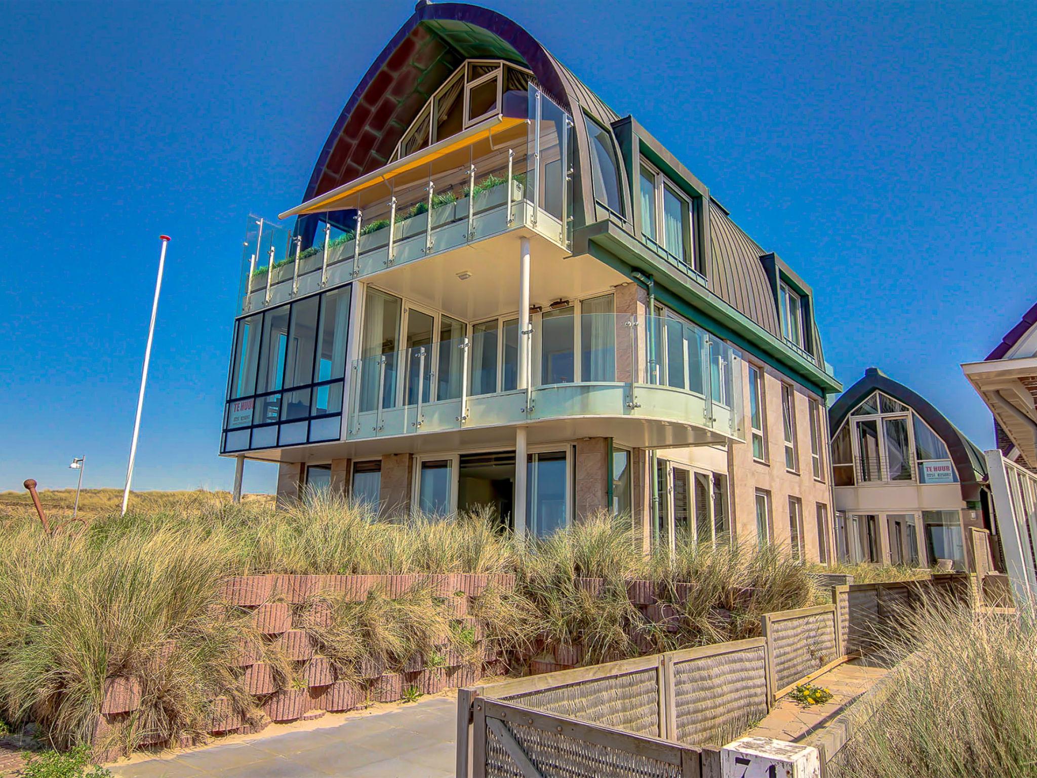 Photo 1 - Appartement de 3 chambres à Egmond aan Zee avec vues à la mer