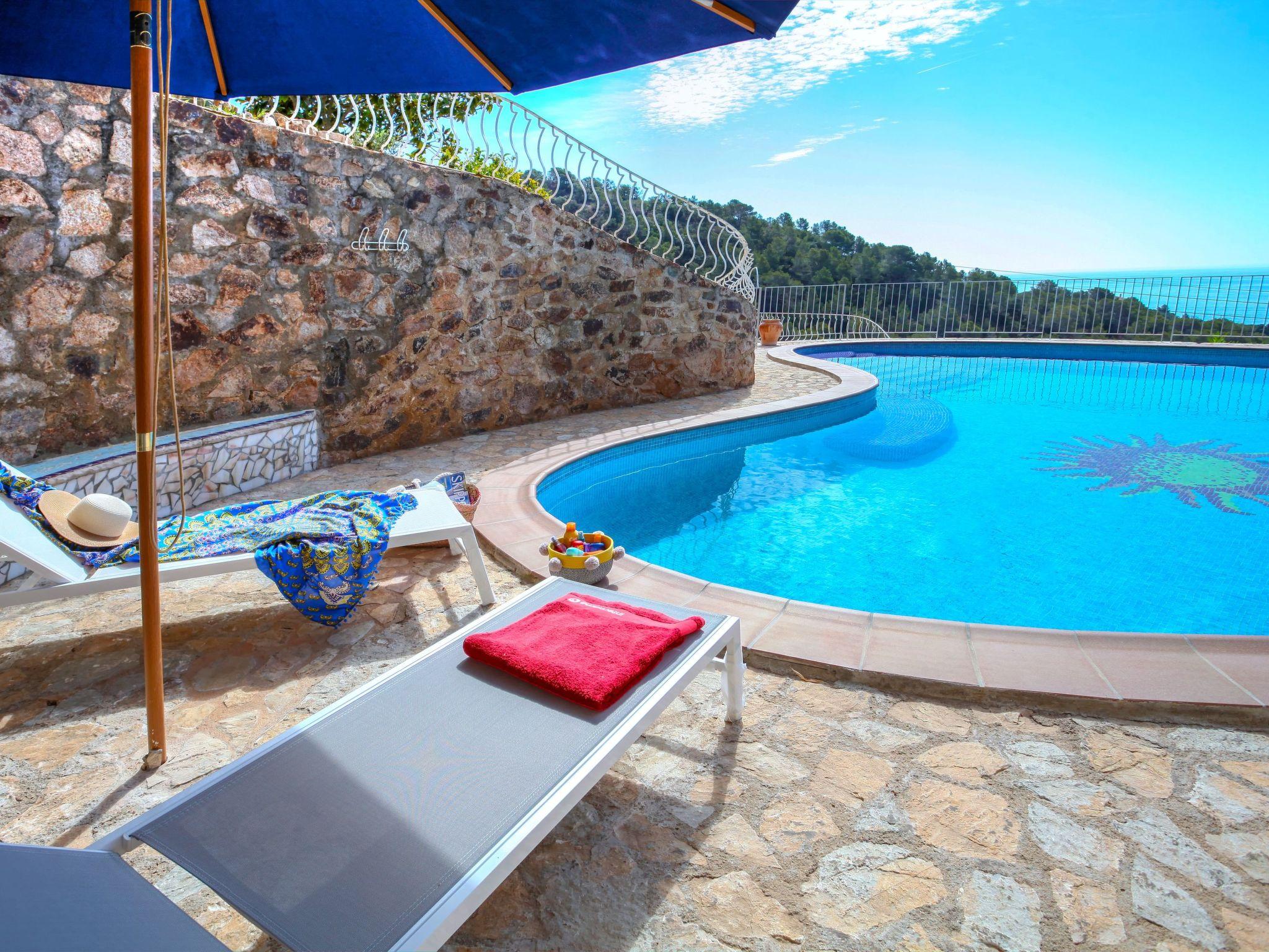 Photo 20 - Maison de 2 chambres à Tossa de Mar avec piscine privée et vues à la mer