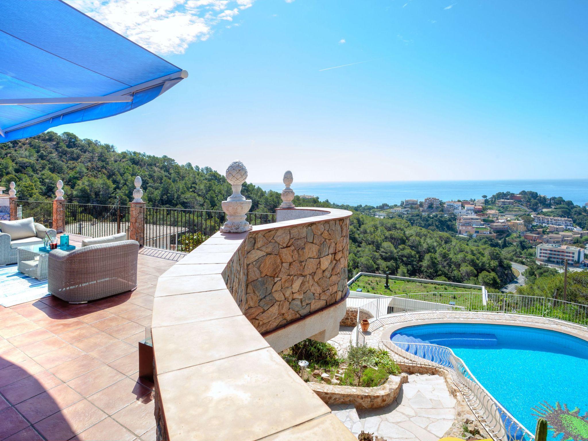 Foto 22 - Casa de 2 quartos em Tossa de Mar com piscina privada e vistas do mar