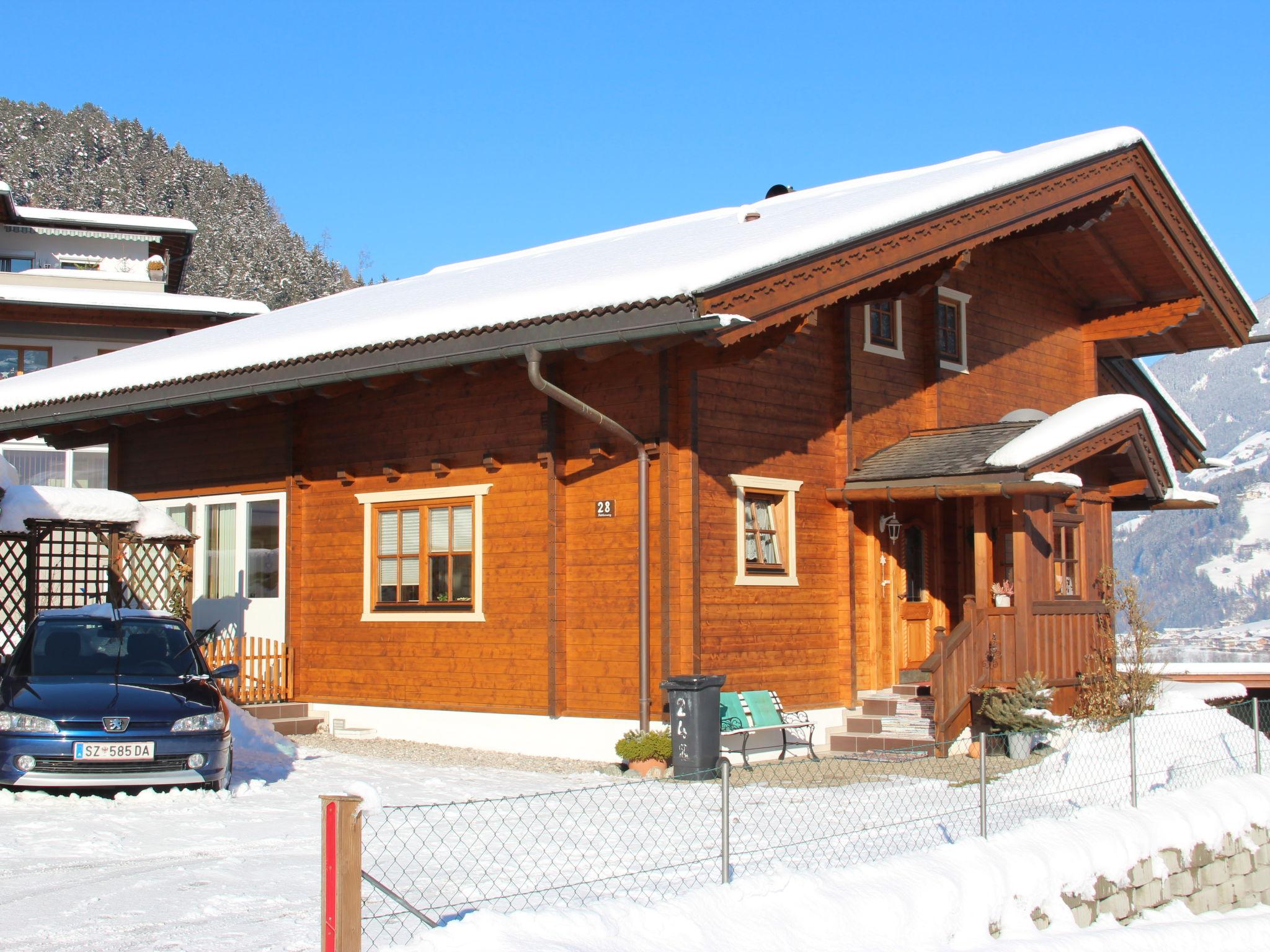 Photo 14 - Apartment in Aschau im Zillertal with garden and mountain view