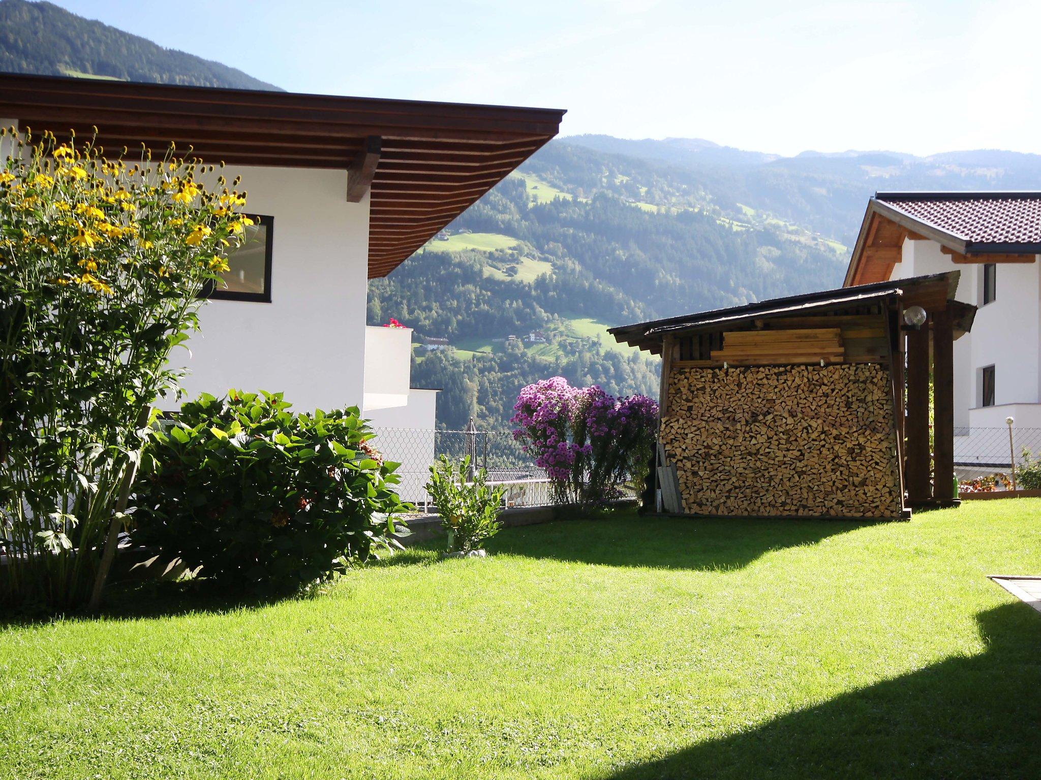 Photo 11 - Appartement en Aschau im Zillertal avec jardin et vues sur la montagne