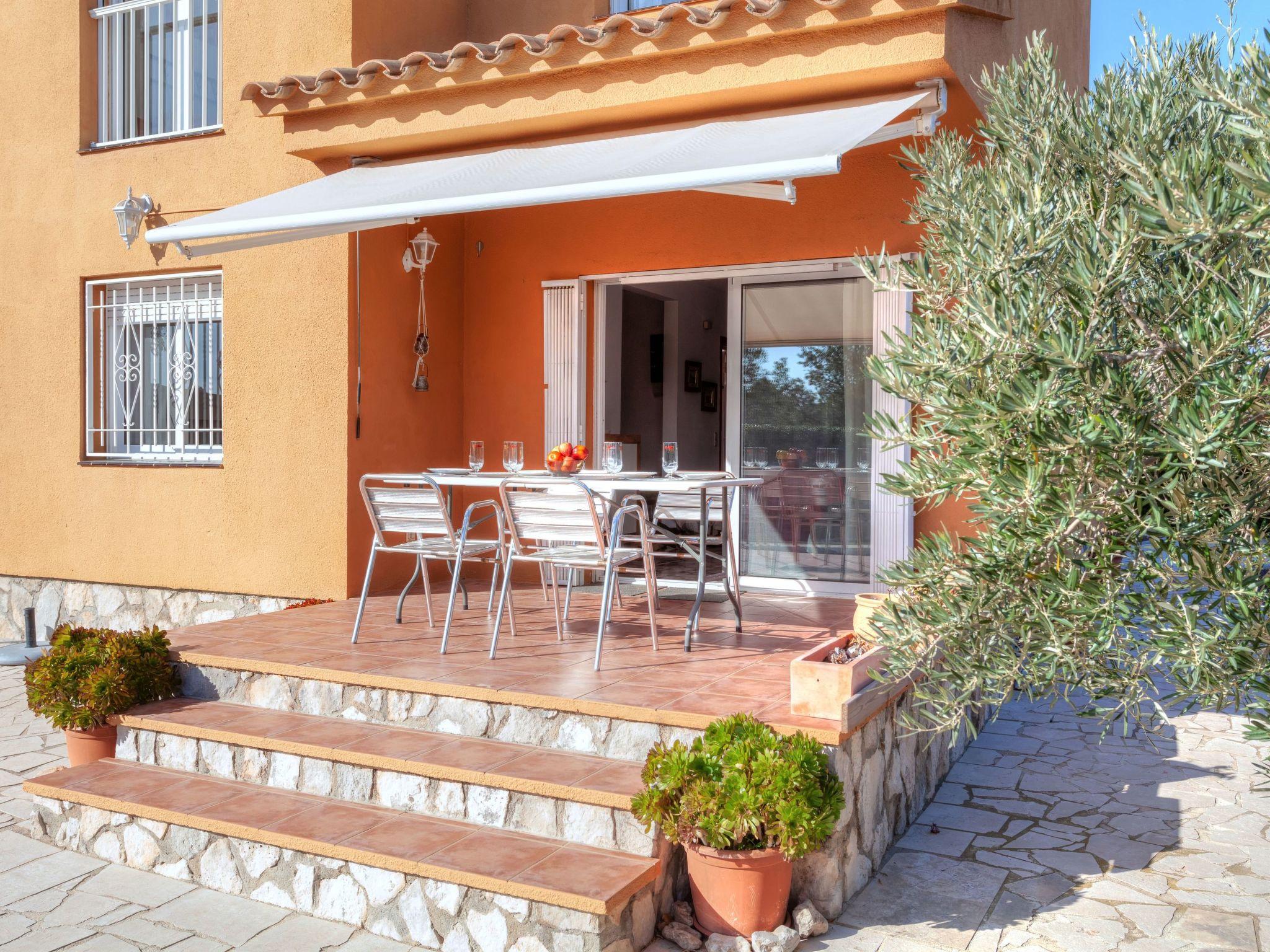 Photo 3 - Maison de 3 chambres à l'Ametlla de Mar avec piscine privée et jardin