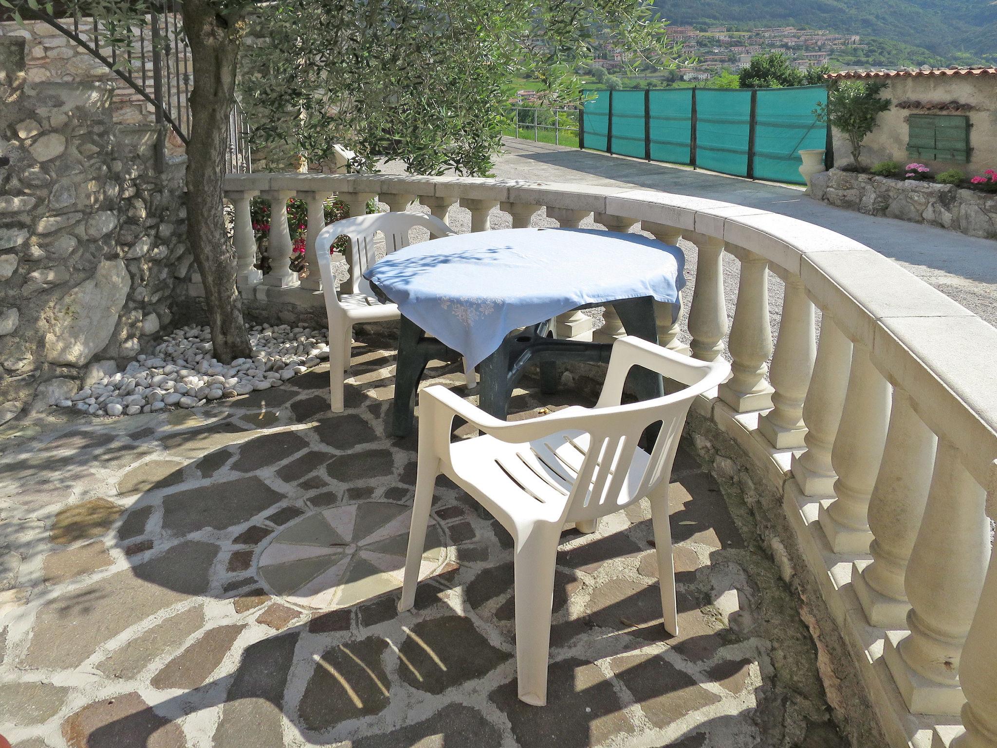 Foto 20 - Apartamento em Tremosine sul Garda com piscina e jardim