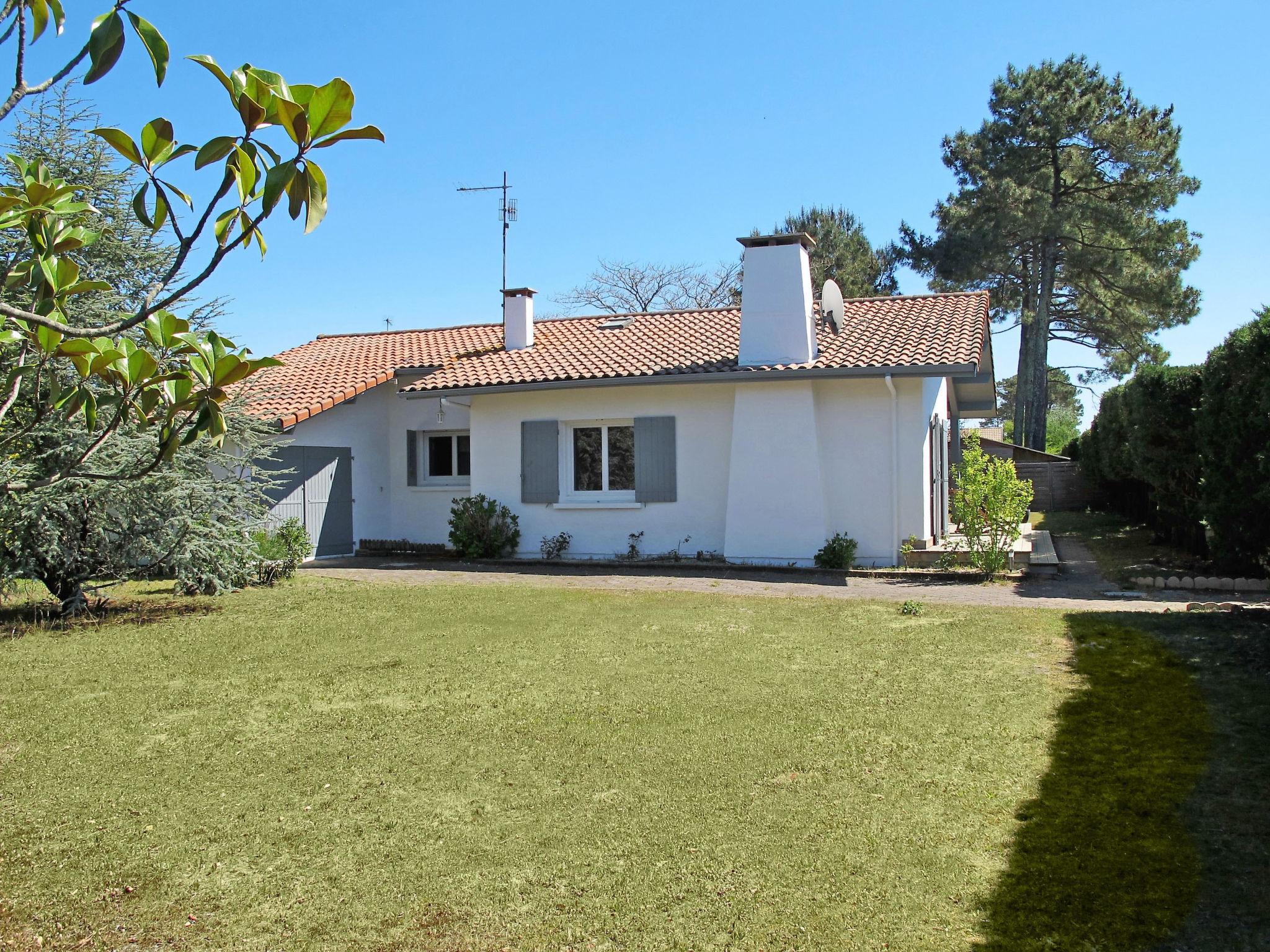 Photo 15 - Maison de 3 chambres à Mimizan avec jardin et vues à la mer