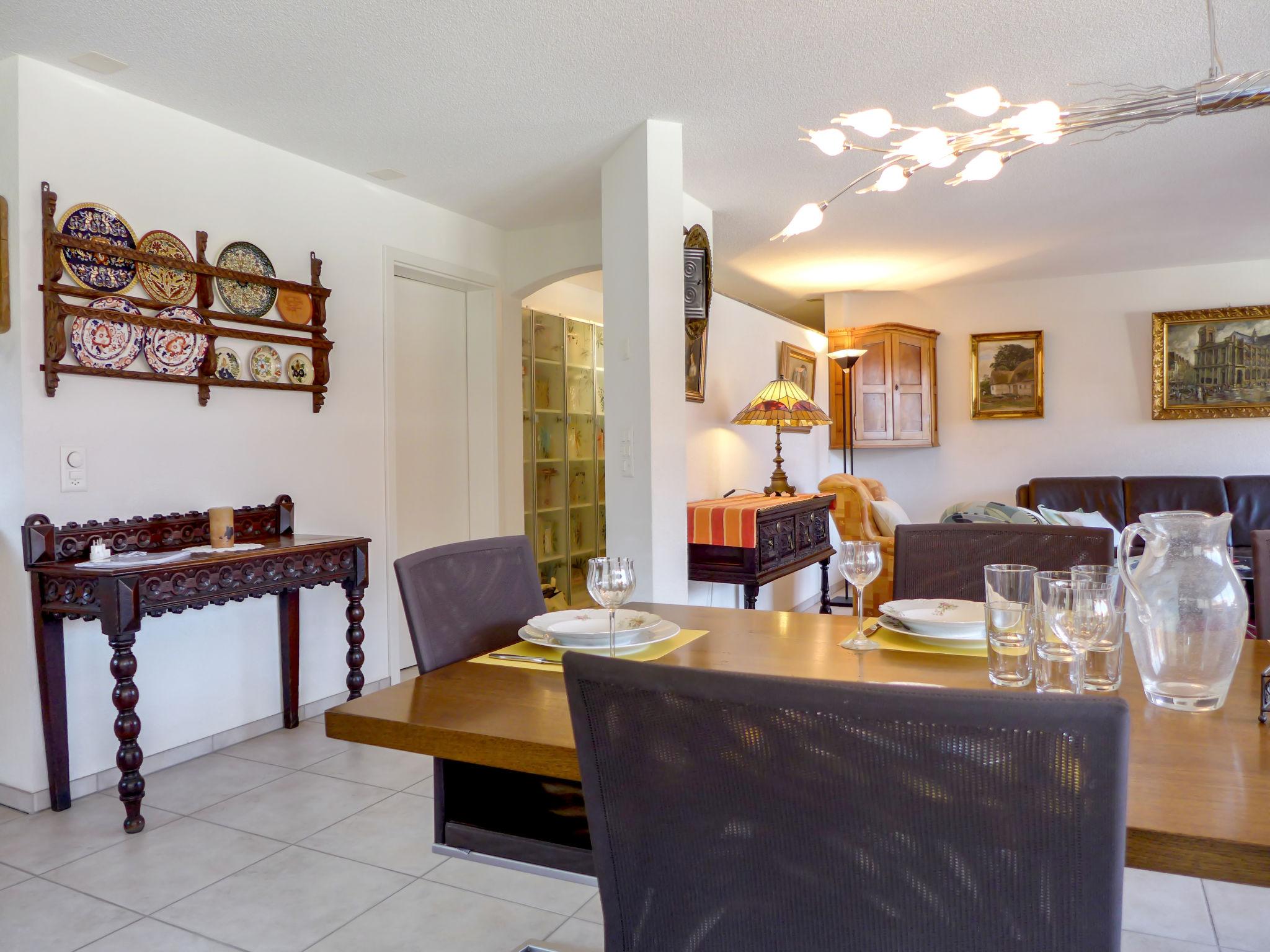 Photo 9 - 2 bedroom Apartment in Wilderswil with terrace and mountain view