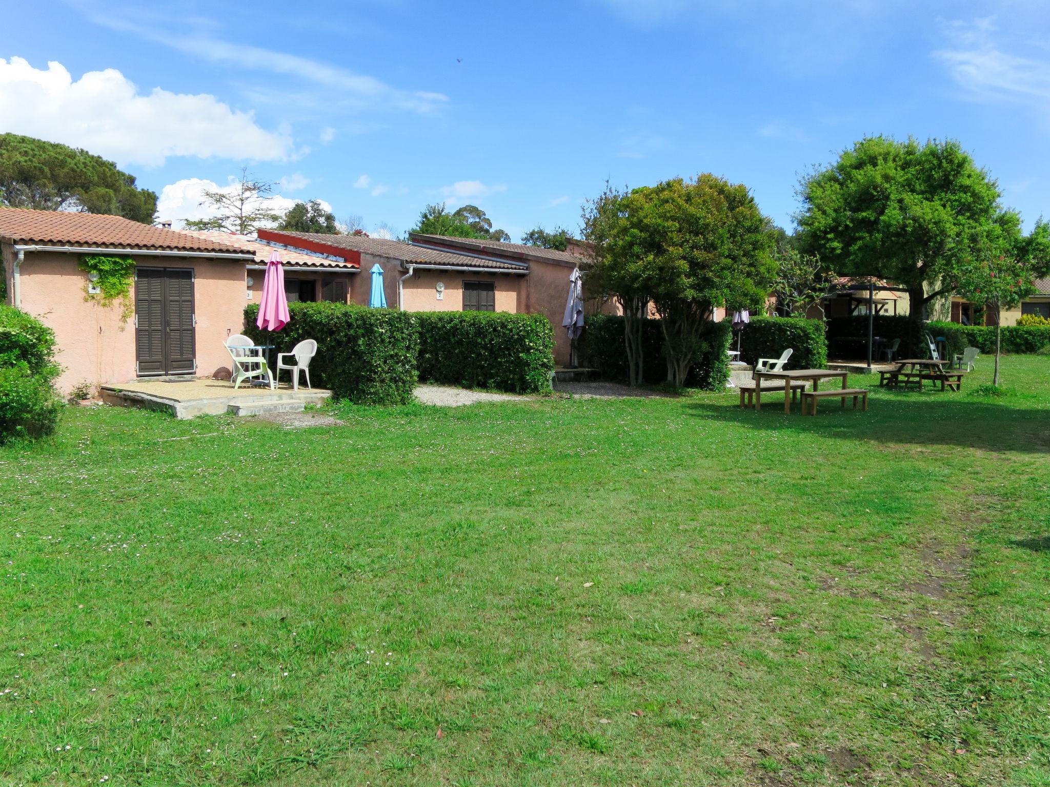 Photo 10 - House in Talasani with garden and sea view