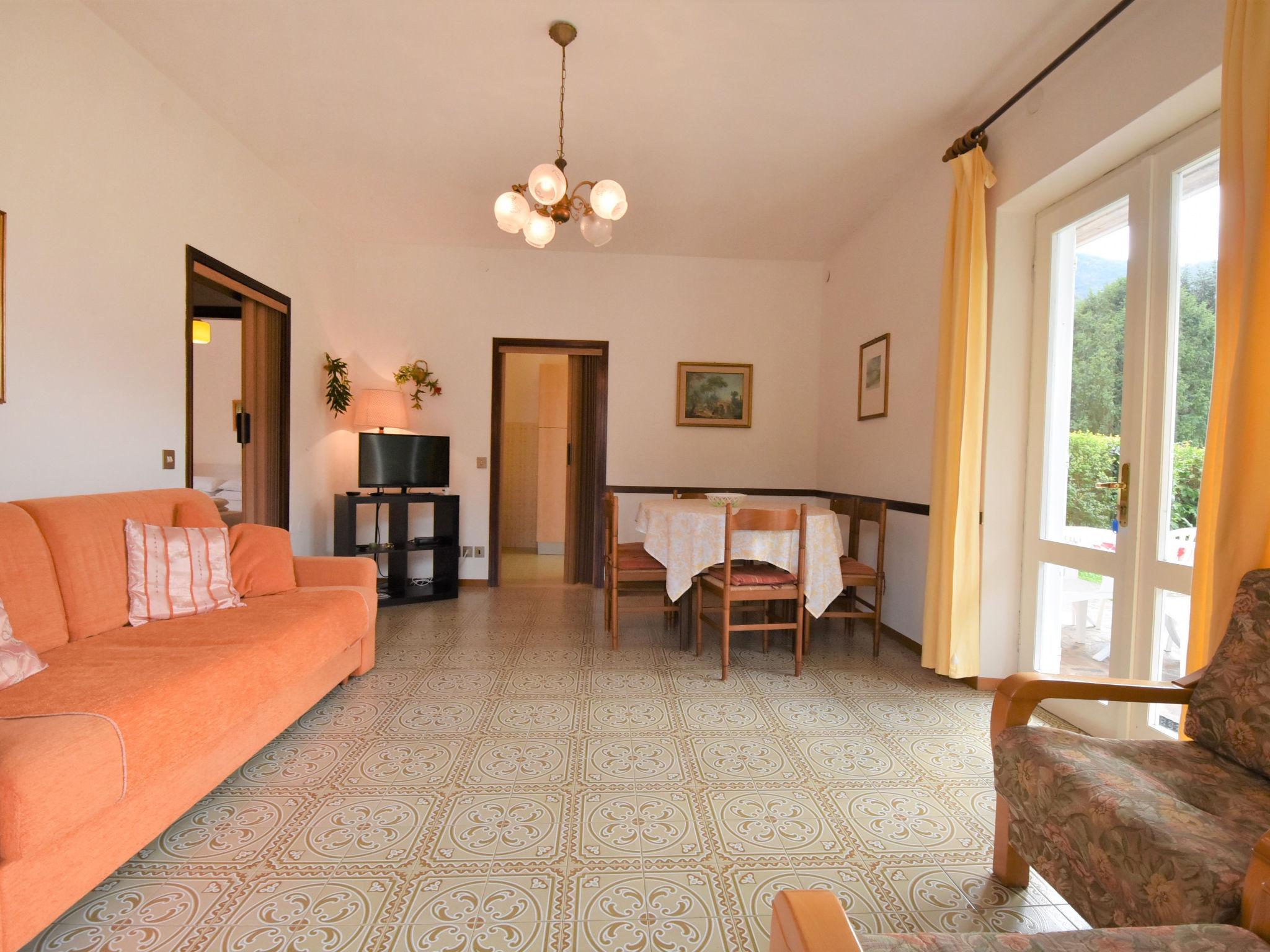 Photo 6 - 2 bedroom Apartment in Idro with garden and terrace