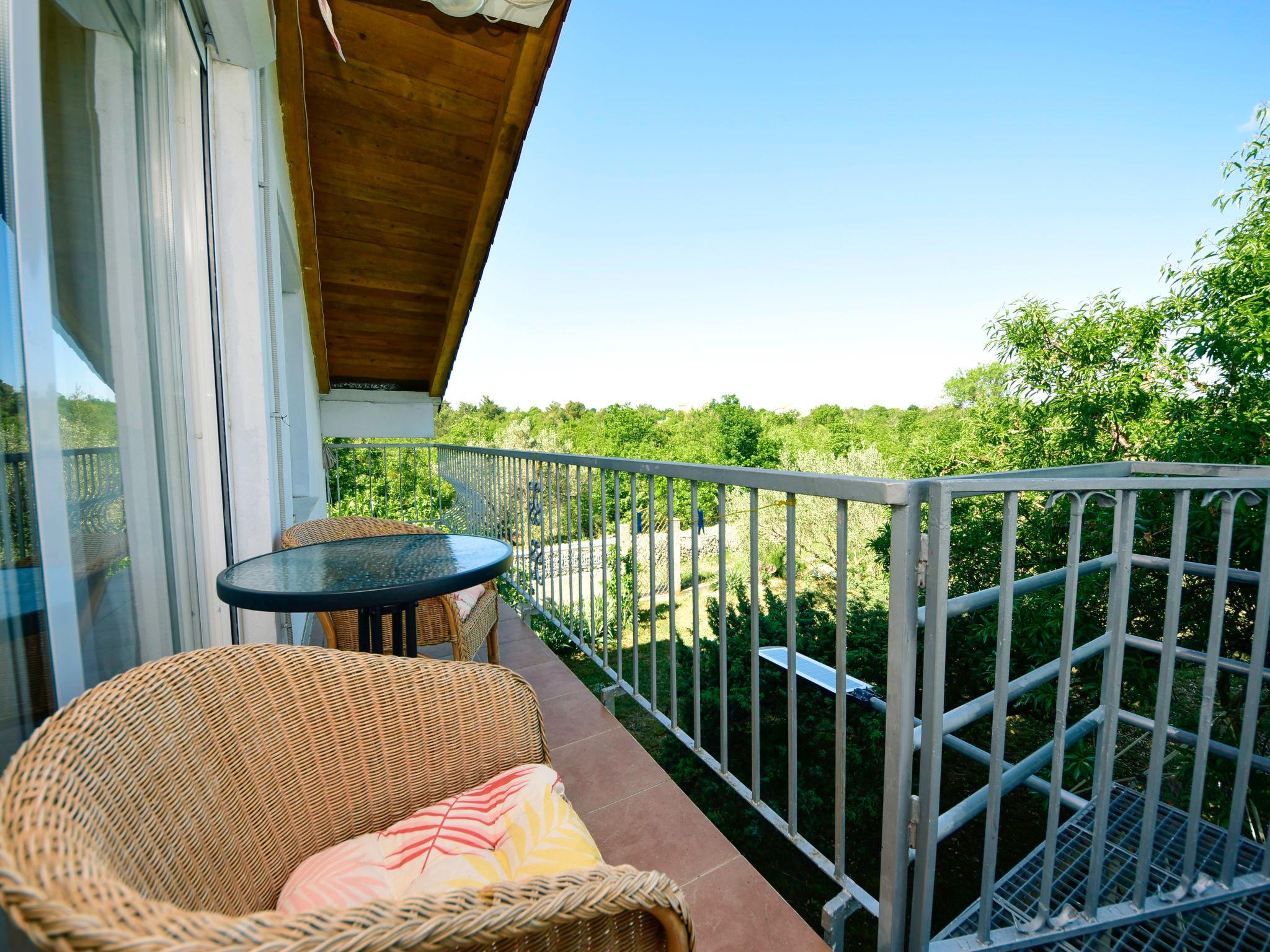 Foto 12 - Apartment mit 1 Schlafzimmer in Novigrad mit terrasse und blick aufs meer