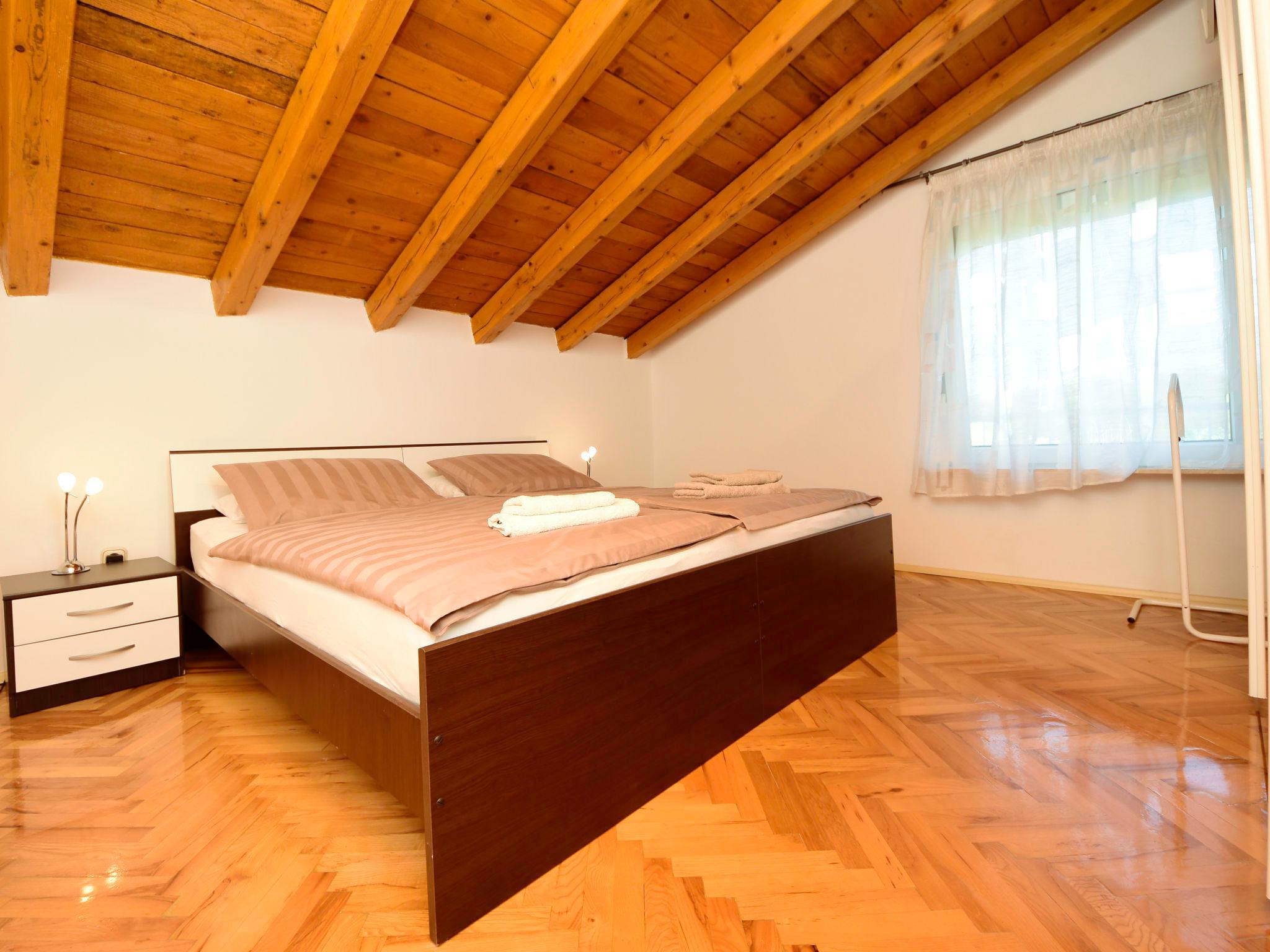 Foto 7 - Appartamento con 1 camera da letto a Novigrad con terrazza e vista mare