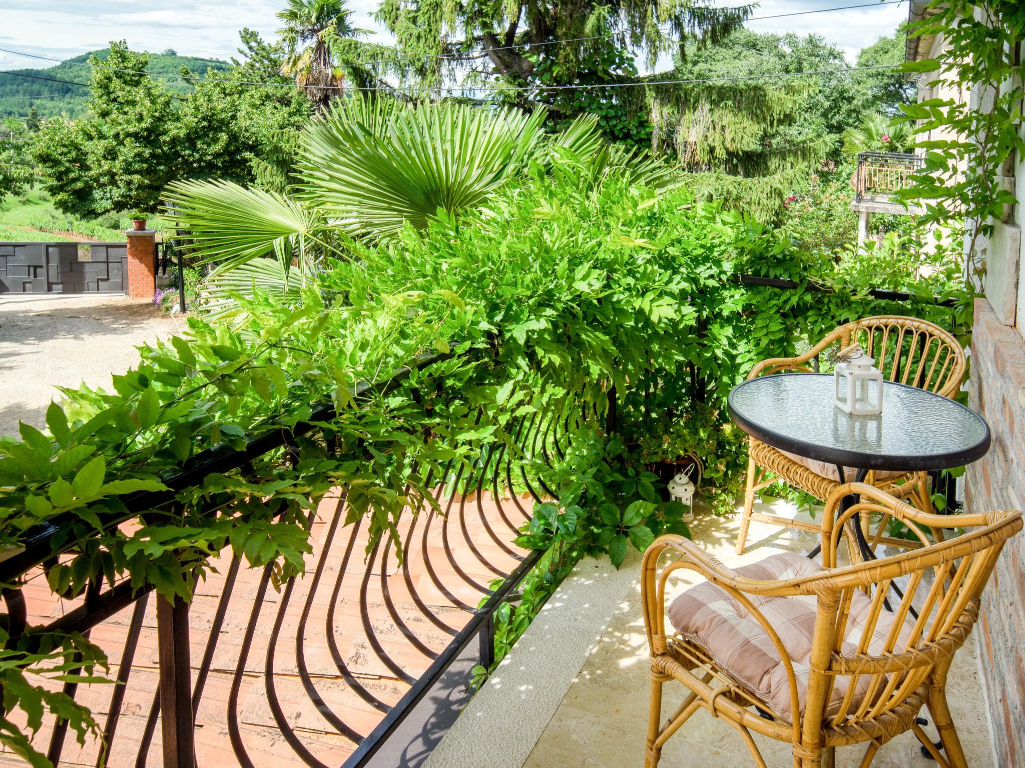 Photo 8 - Maison de 3 chambres à Karojba avec piscine privée et jardin