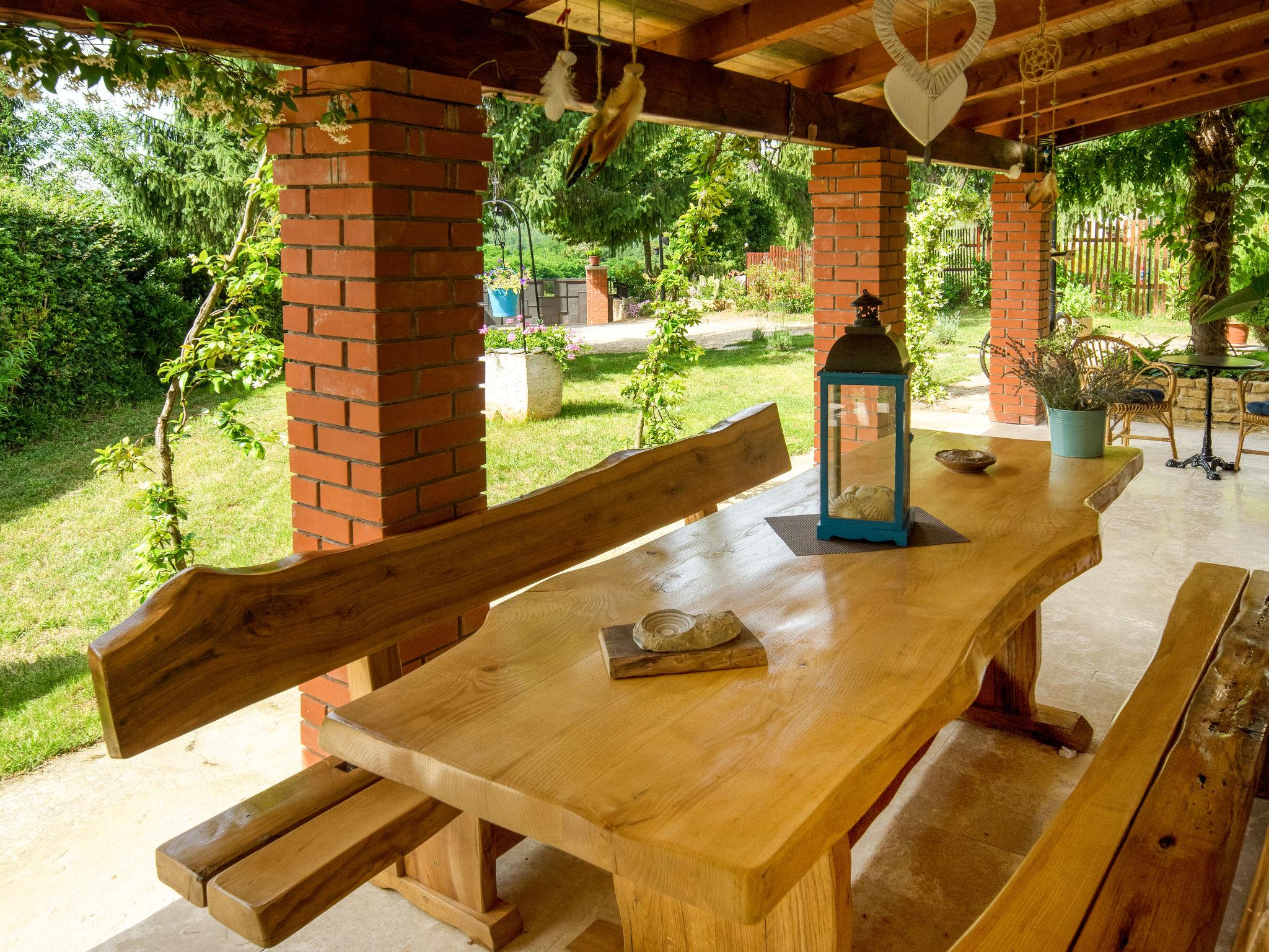 Foto 10 - Casa de 3 habitaciones en Karojba con piscina privada y terraza