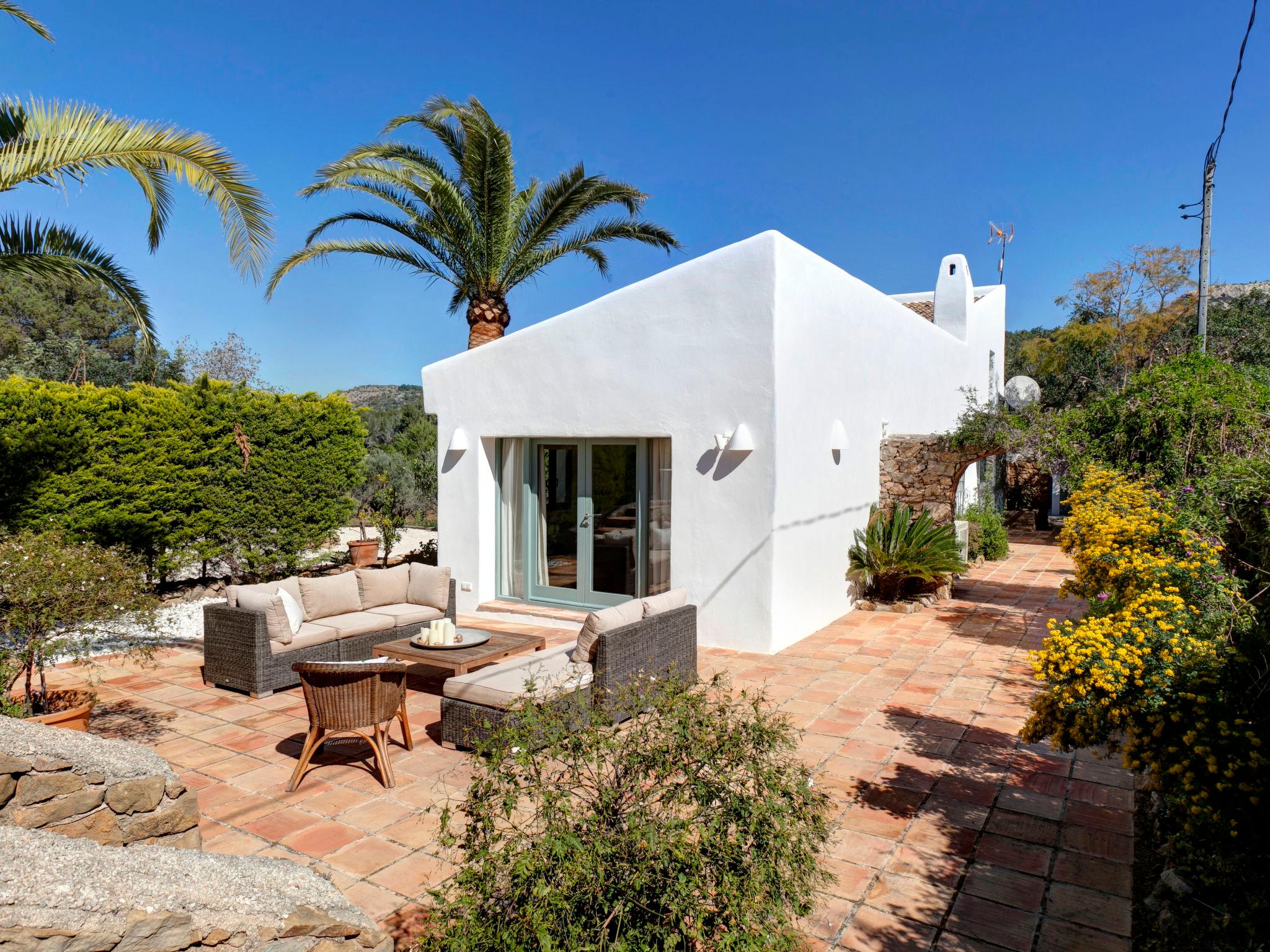 Foto 30 - Casa de 4 quartos em Dénia com piscina privada e vistas do mar